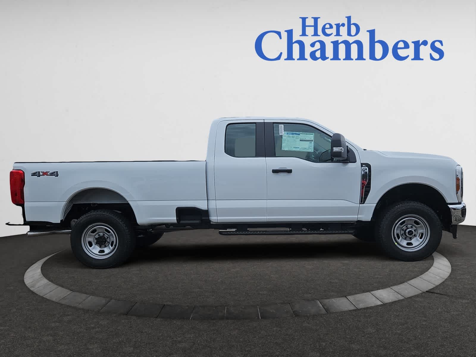 new 2025 Ford Super Duty F-350 SRW car, priced at $57,735
