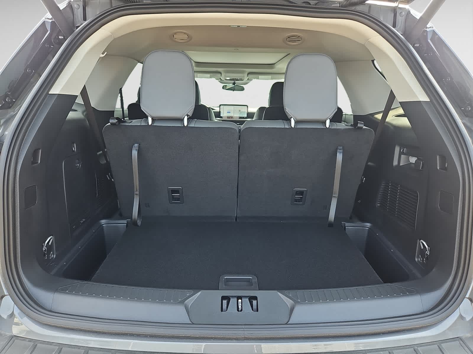 new 2025 Ford Explorer car, priced at $49,880