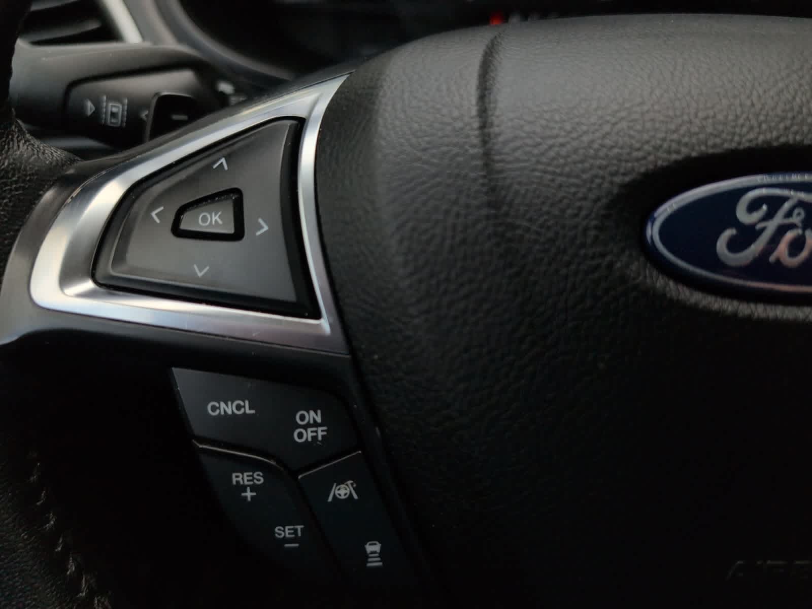 used 2022 Ford Edge car, priced at $26,998