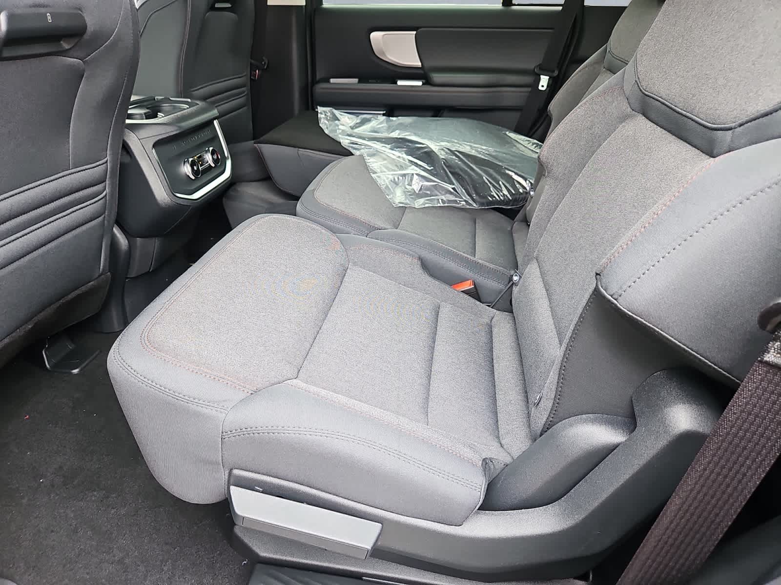 new 2025 Ford Expedition car, priced at $67,490