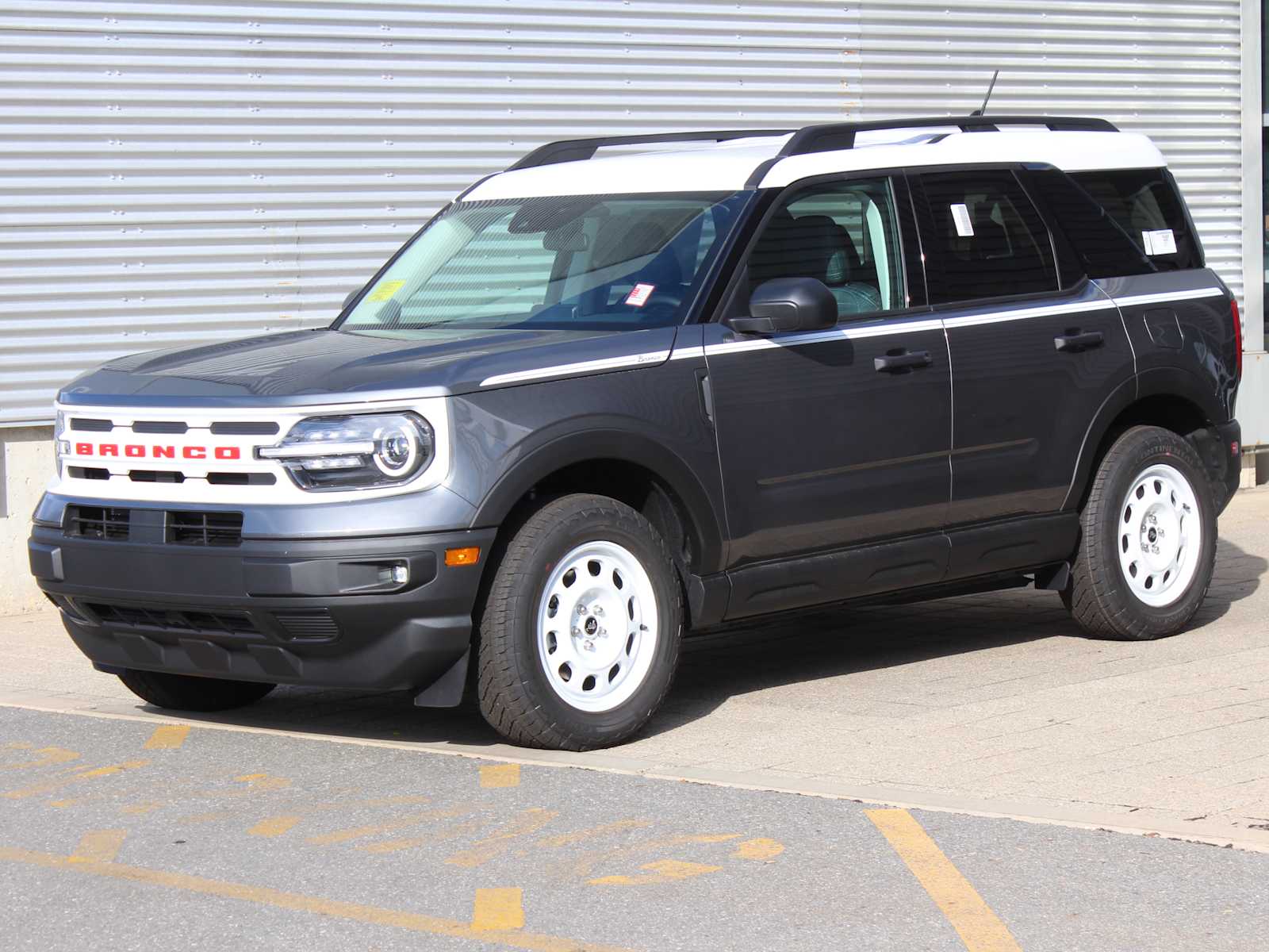 new 2024 Ford Bronco Sport car, priced at $35,570