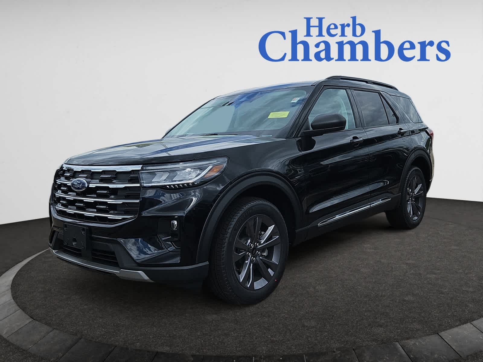new 2025 Ford Explorer car, priced at $46,348