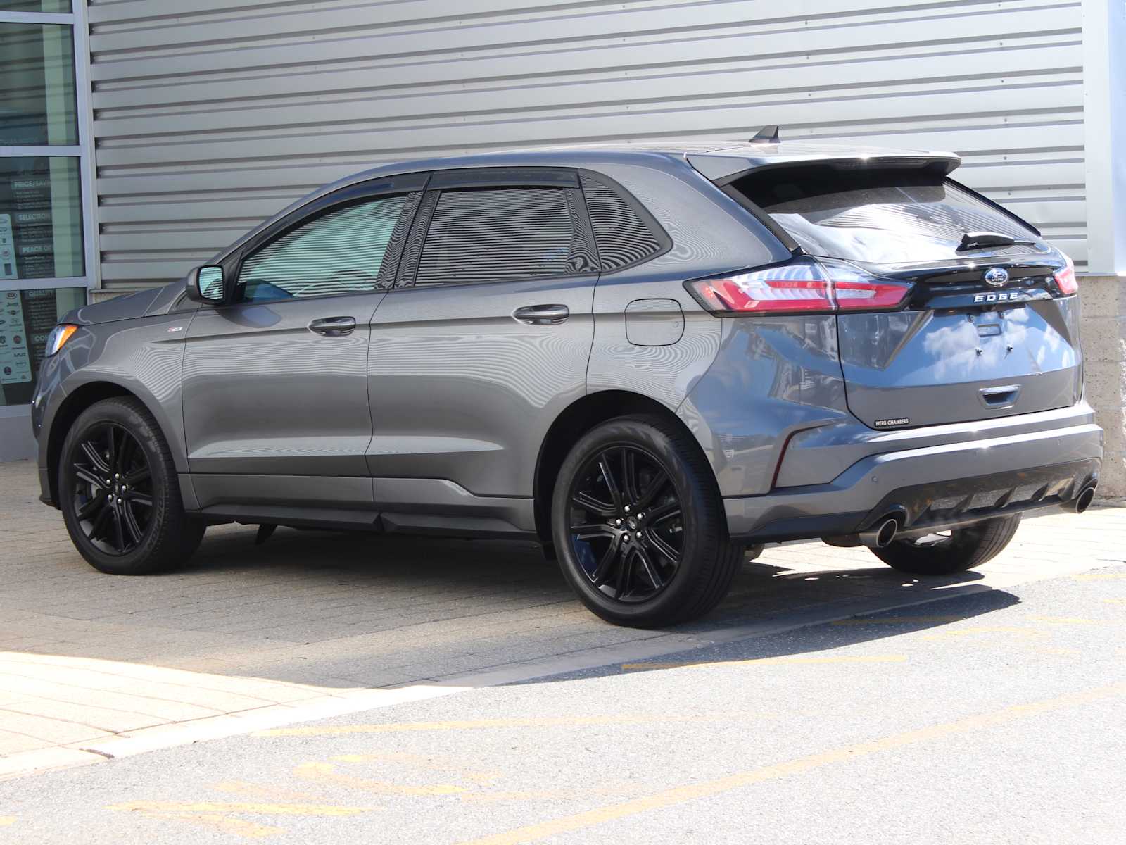 used 2021 Ford Edge car, priced at $26,998