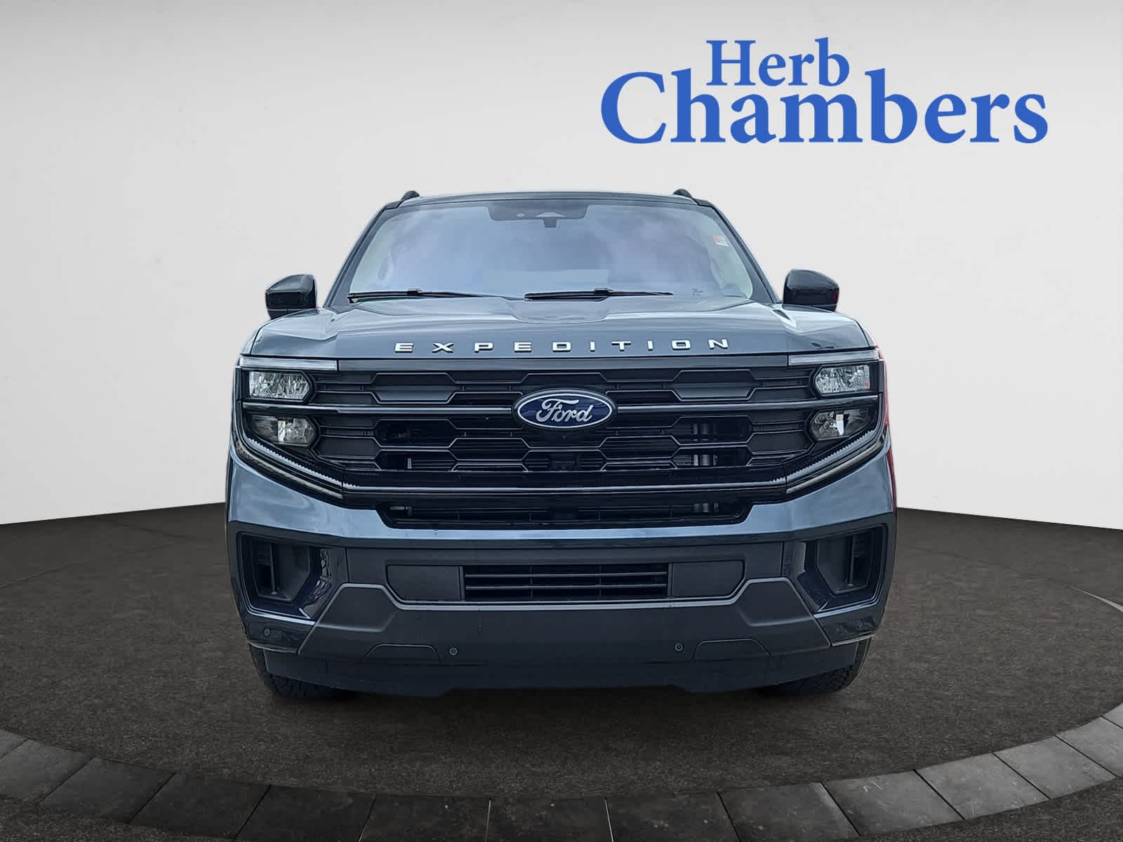 new 2025 Ford Expedition car, priced at $67,490