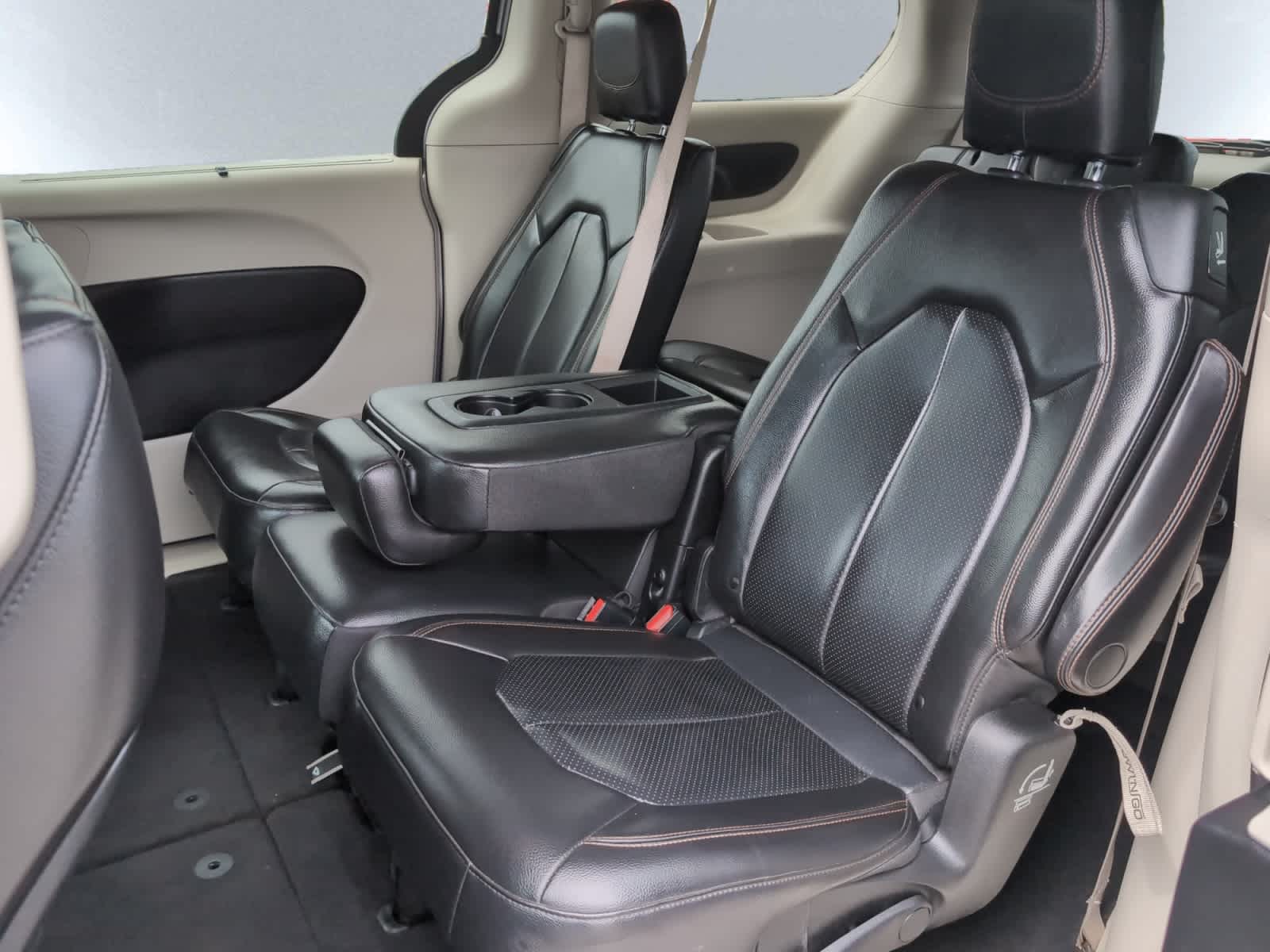 used 2019 Chrysler Pacifica car, priced at $20,998