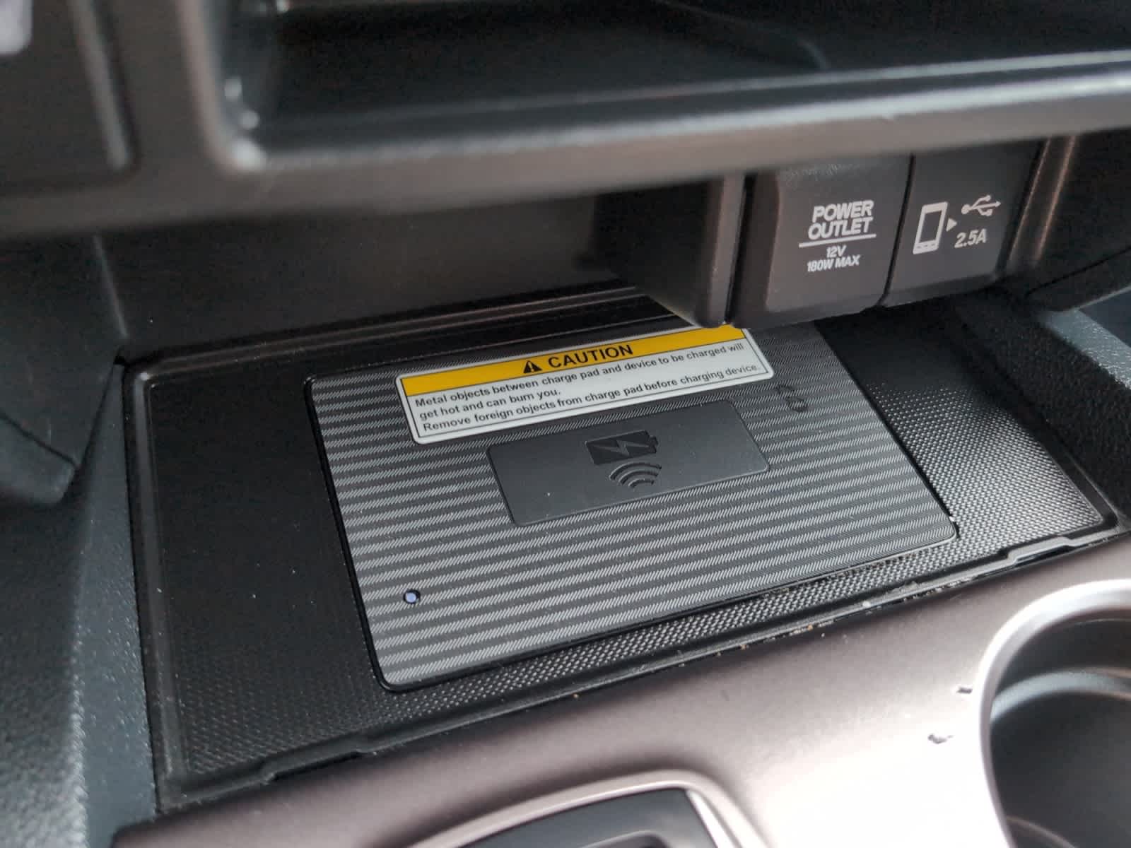 used 2022 Honda Pilot car, priced at $35,998