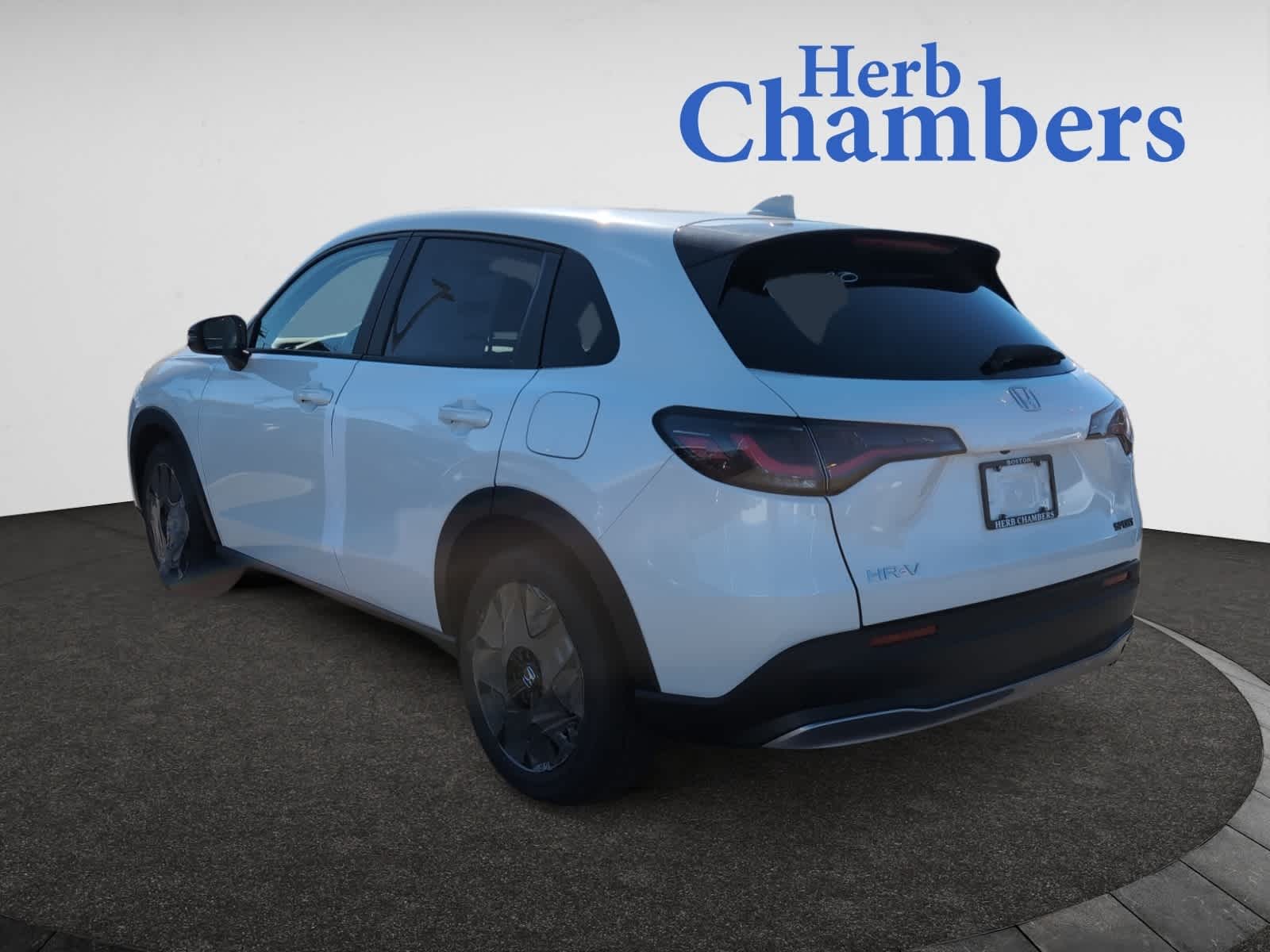 new 2025 Honda HR-V car, priced at $30,850