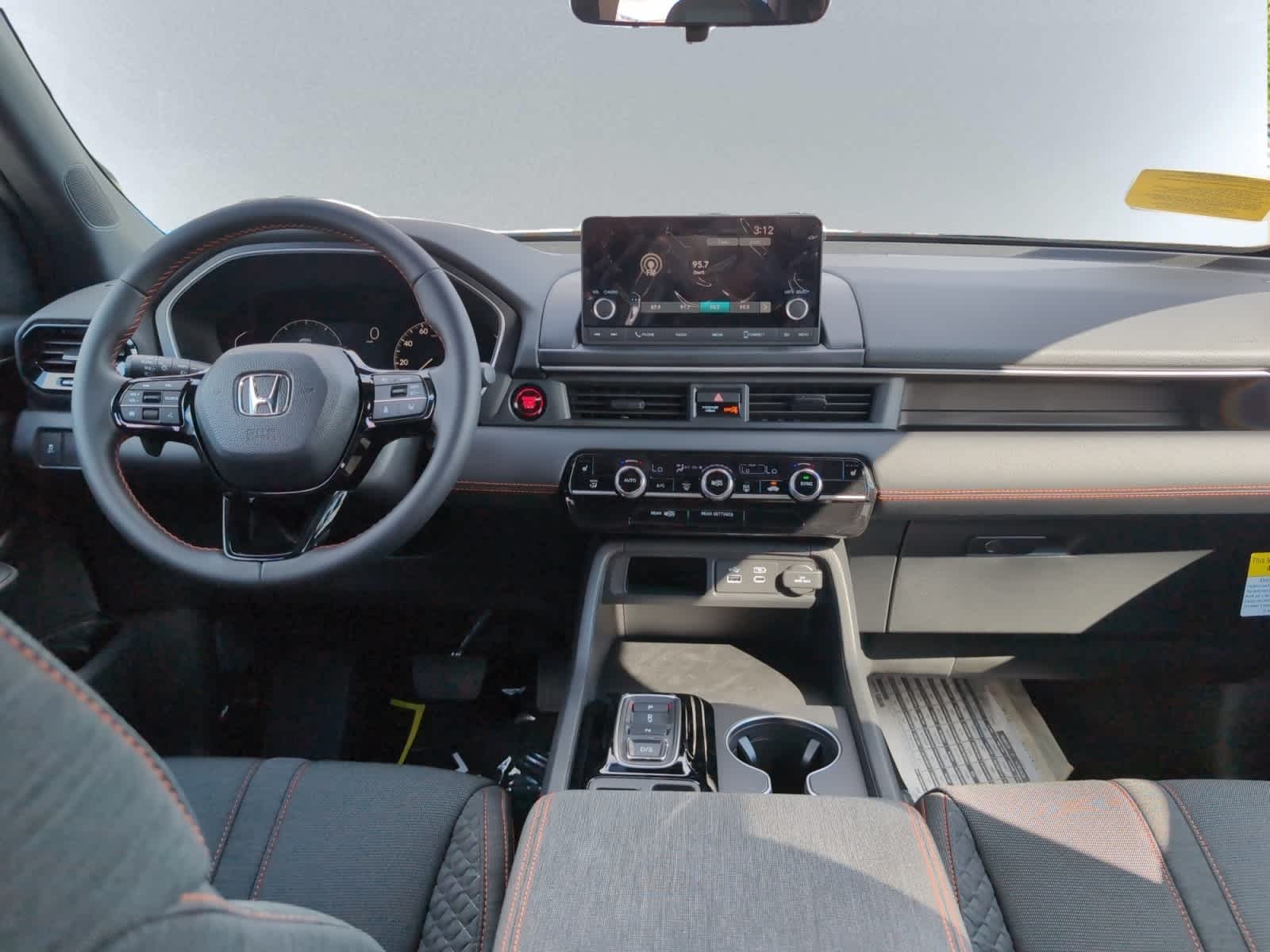 new 2025 Honda Pilot car, priced at $44,205