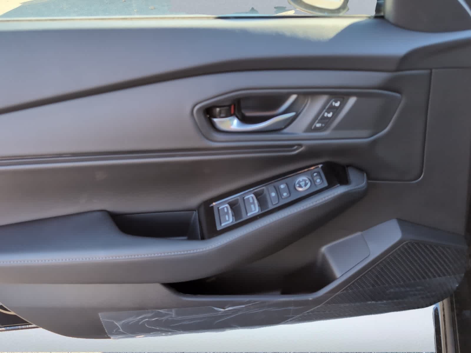 new 2025 Honda Accord Hybrid car, priced at $40,450