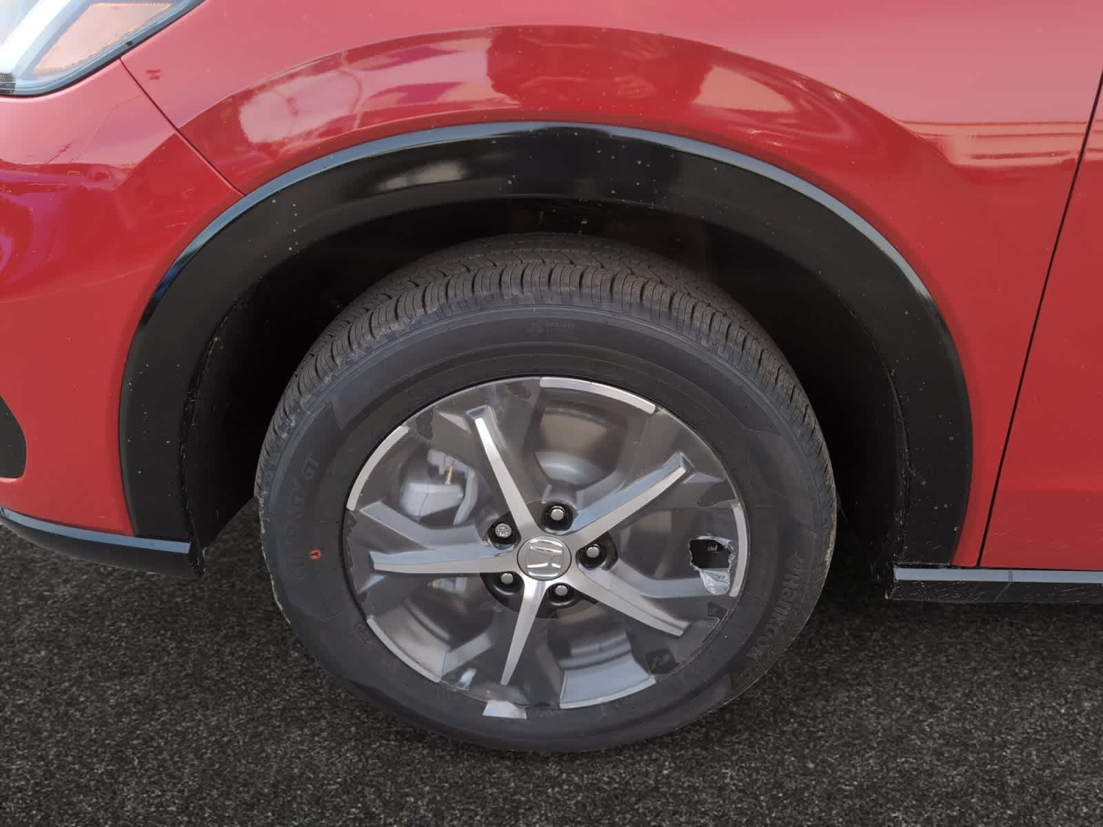 new 2025 Honda HR-V car, priced at $32,395