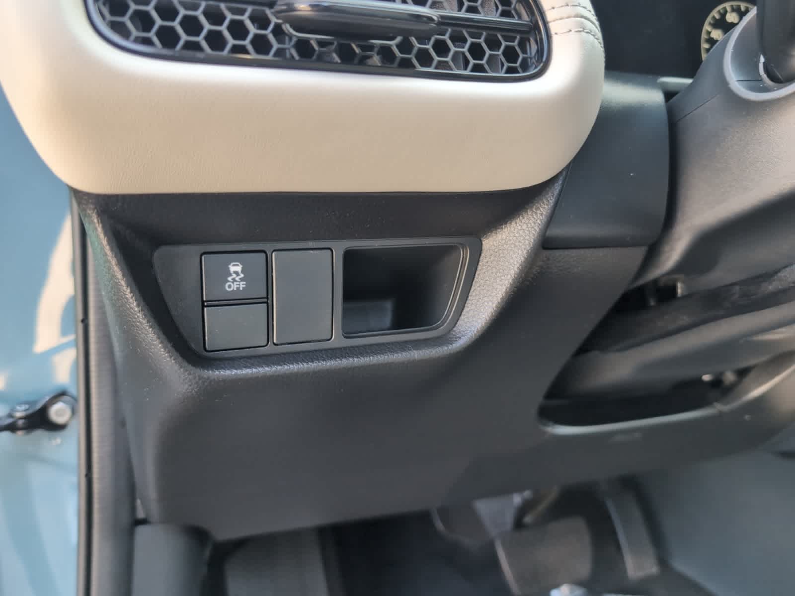 used 2023 Honda HR-V car, priced at $24,998