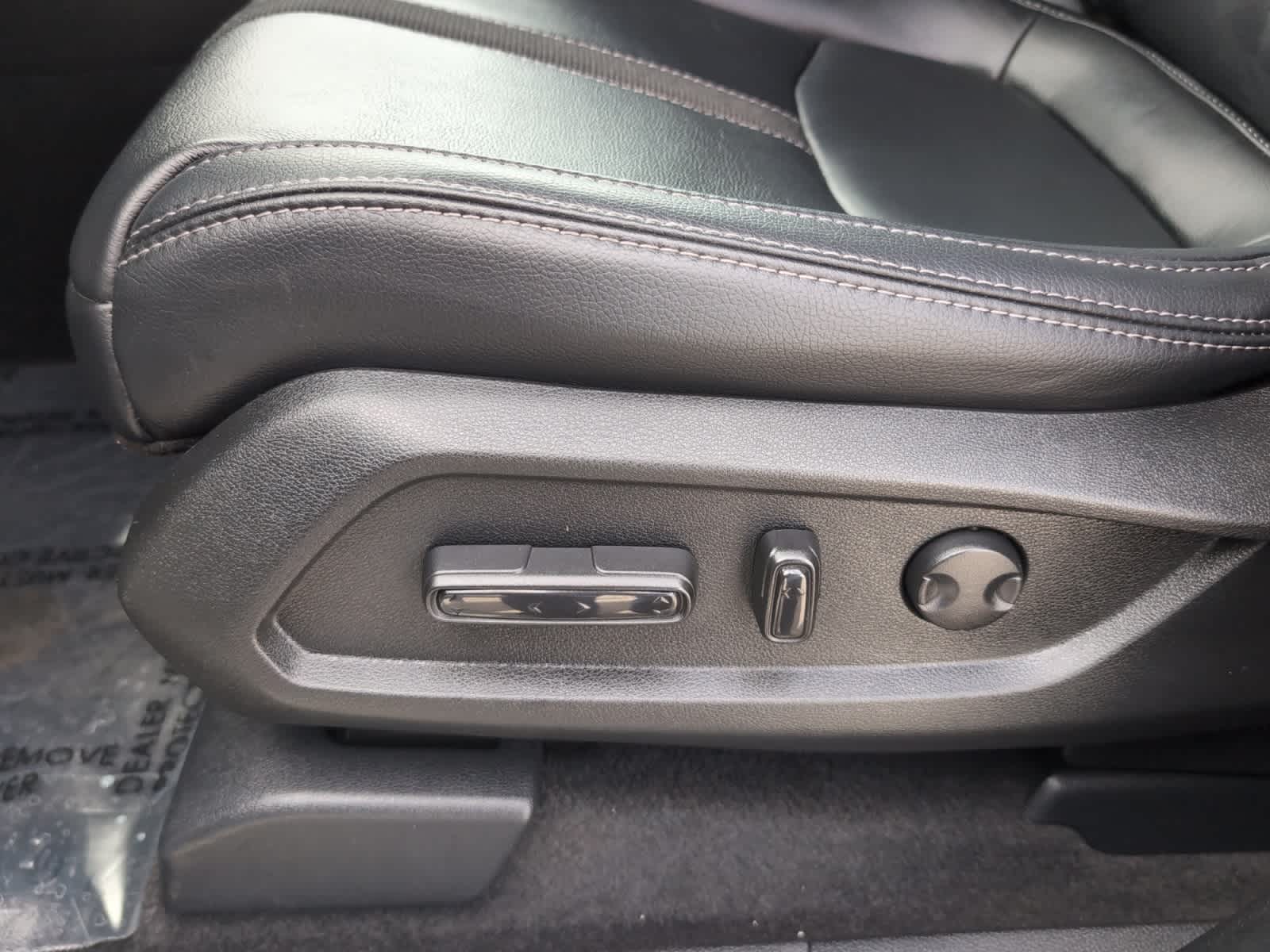 used 2023 Honda Pilot car, priced at $37,498