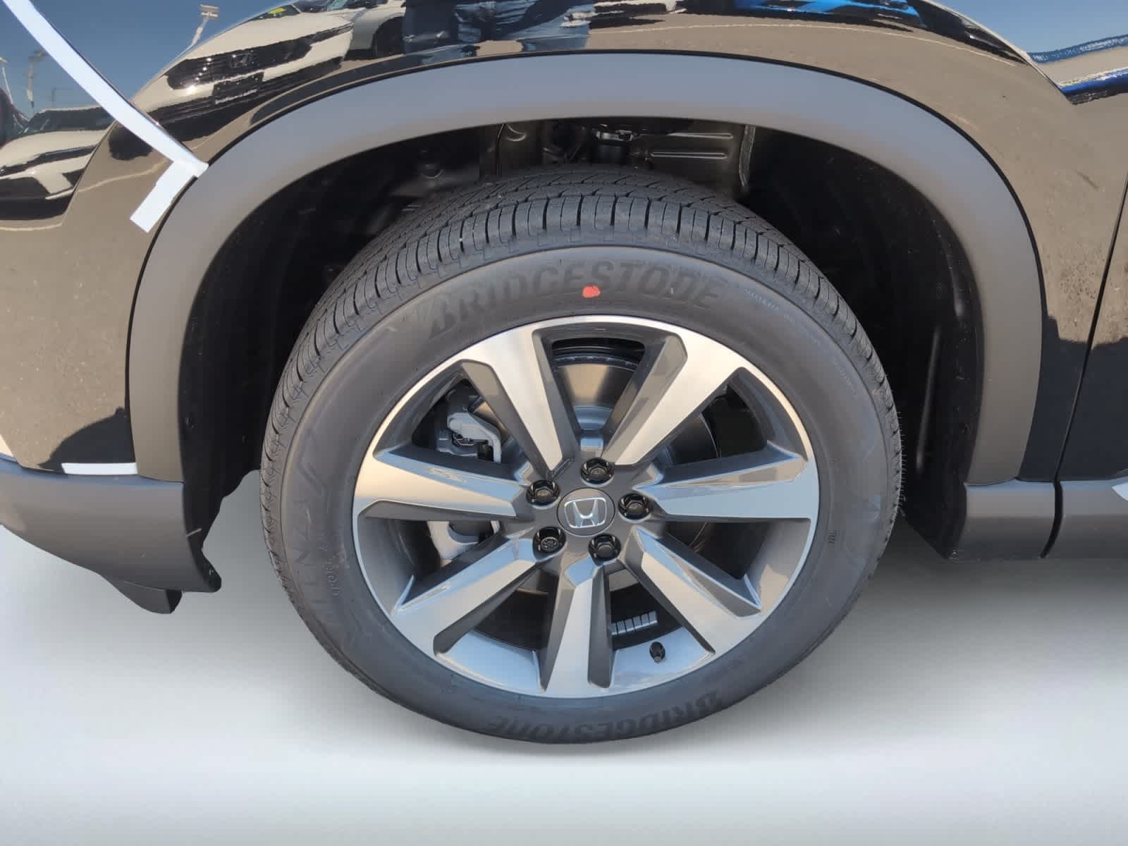 new 2025 Honda Pilot car, priced at $56,250