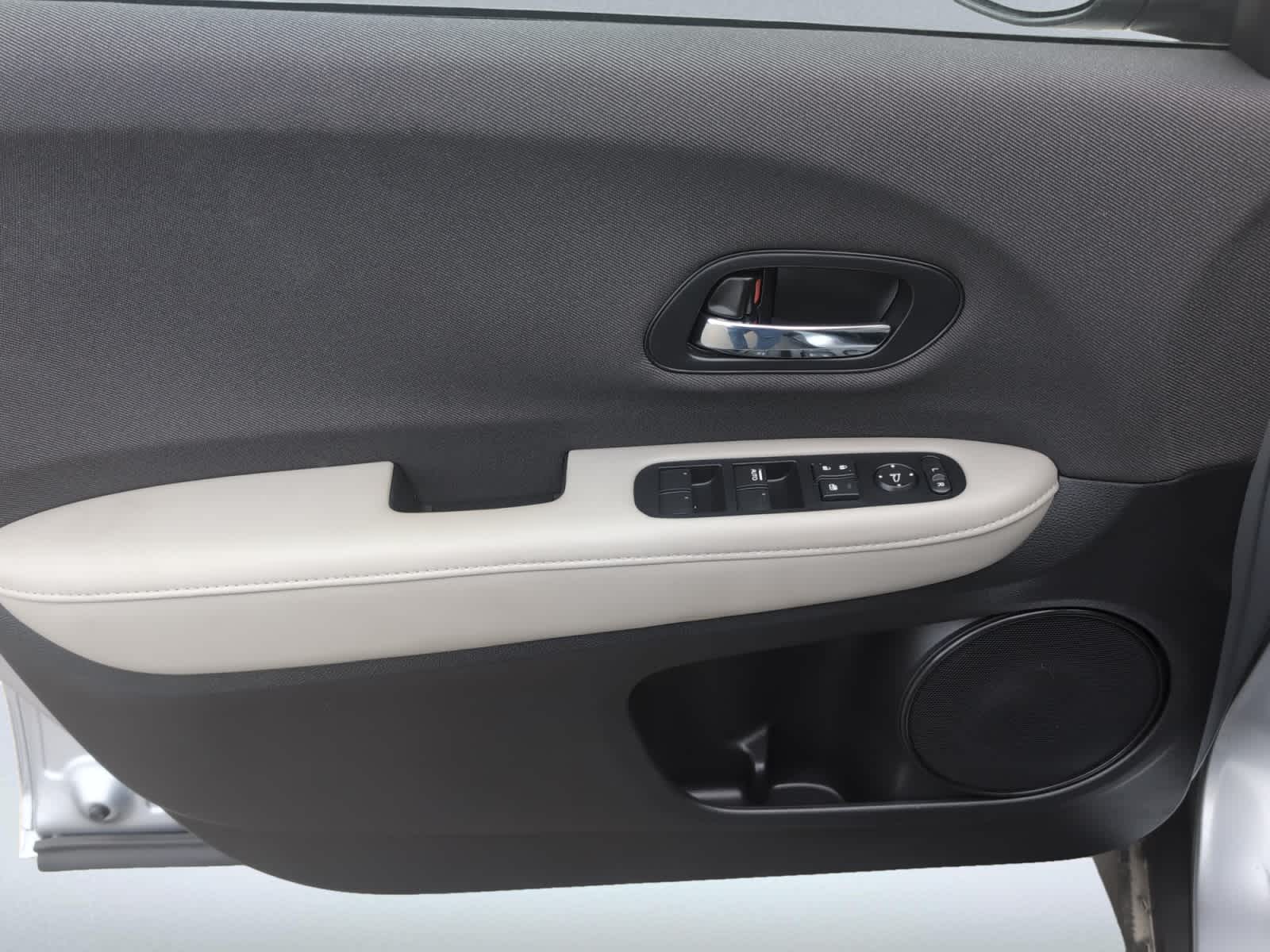 used 2020 Honda HR-V car, priced at $22,498