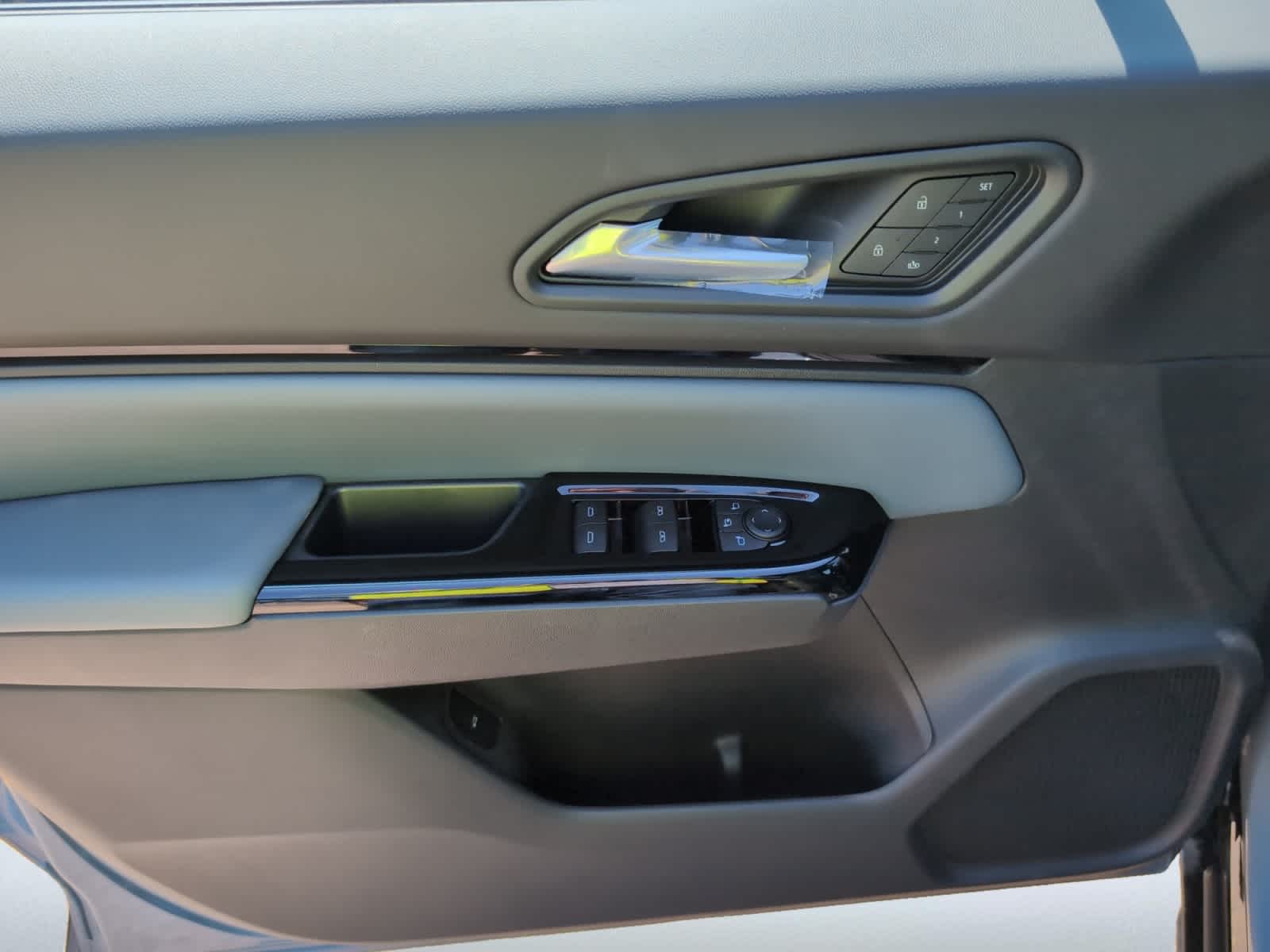 new 2025 Honda Prologue car, priced at $59,805