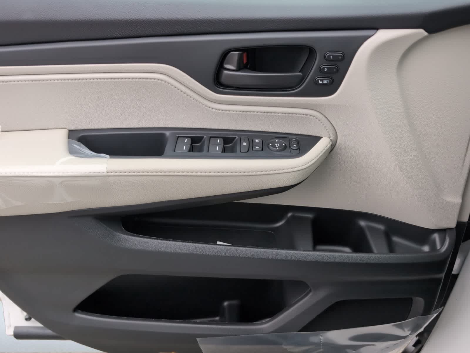 new 2025 Honda Odyssey car, priced at $44,125