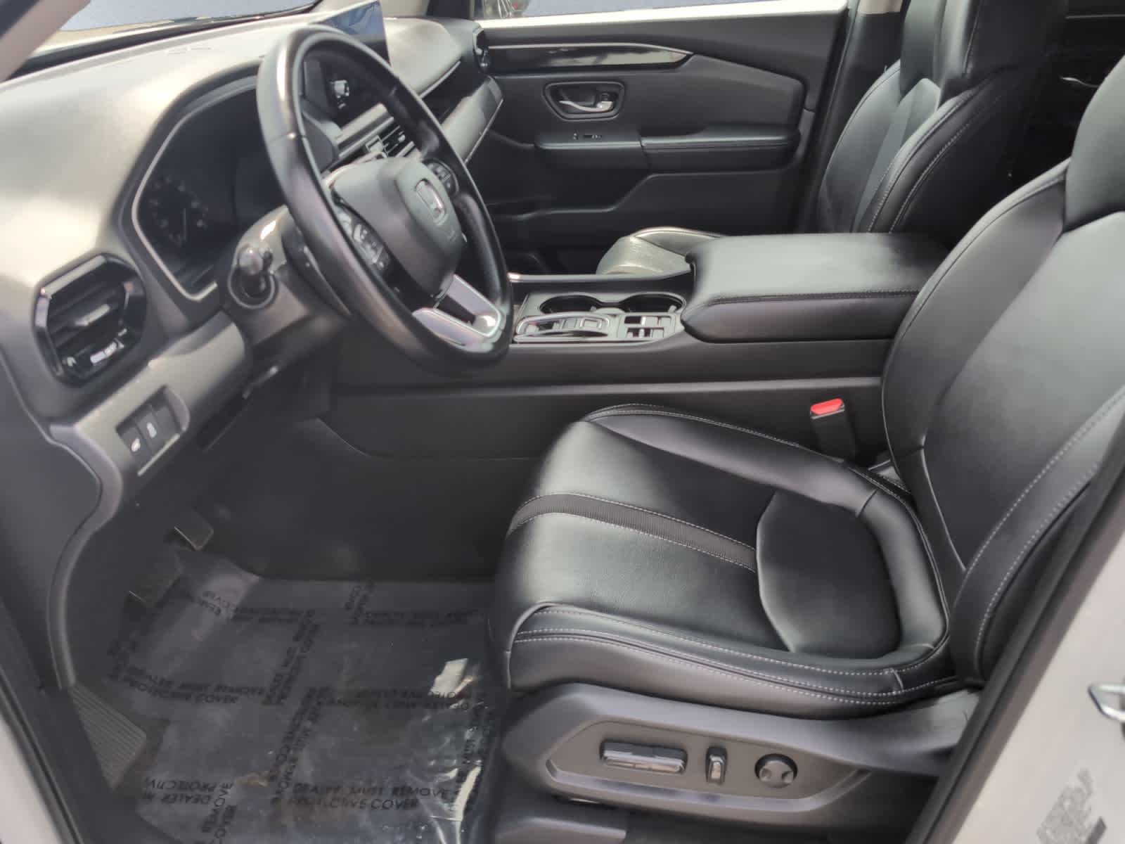 used 2023 Honda Pilot car, priced at $37,498