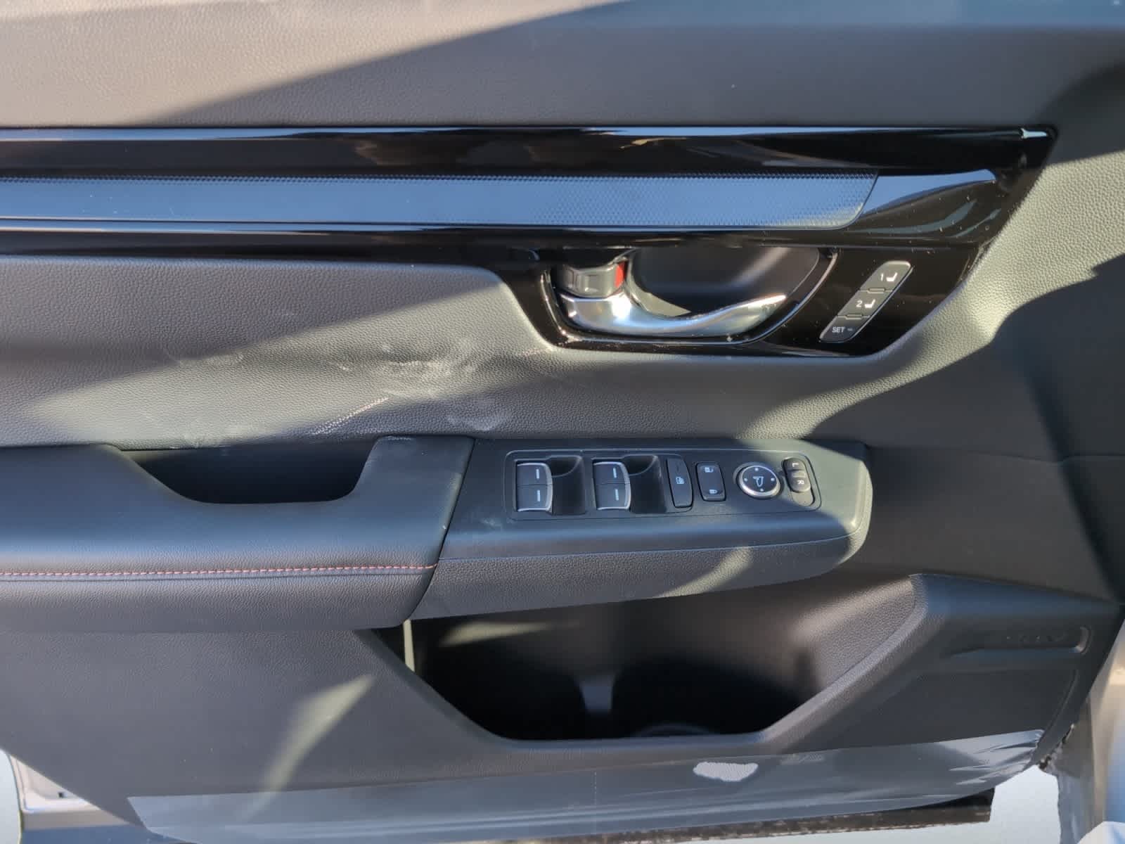 new 2025 Honda CR-V Hybrid car, priced at $42,495