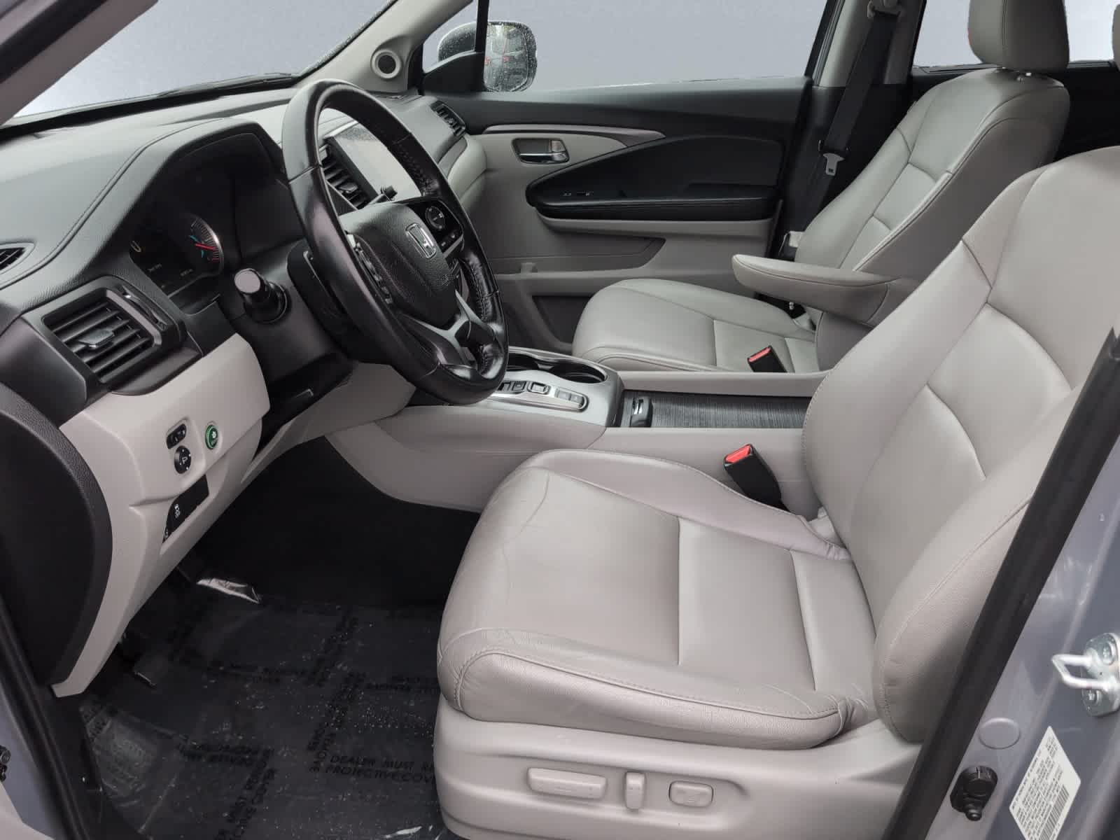 used 2021 Honda Pilot car, priced at $29,398