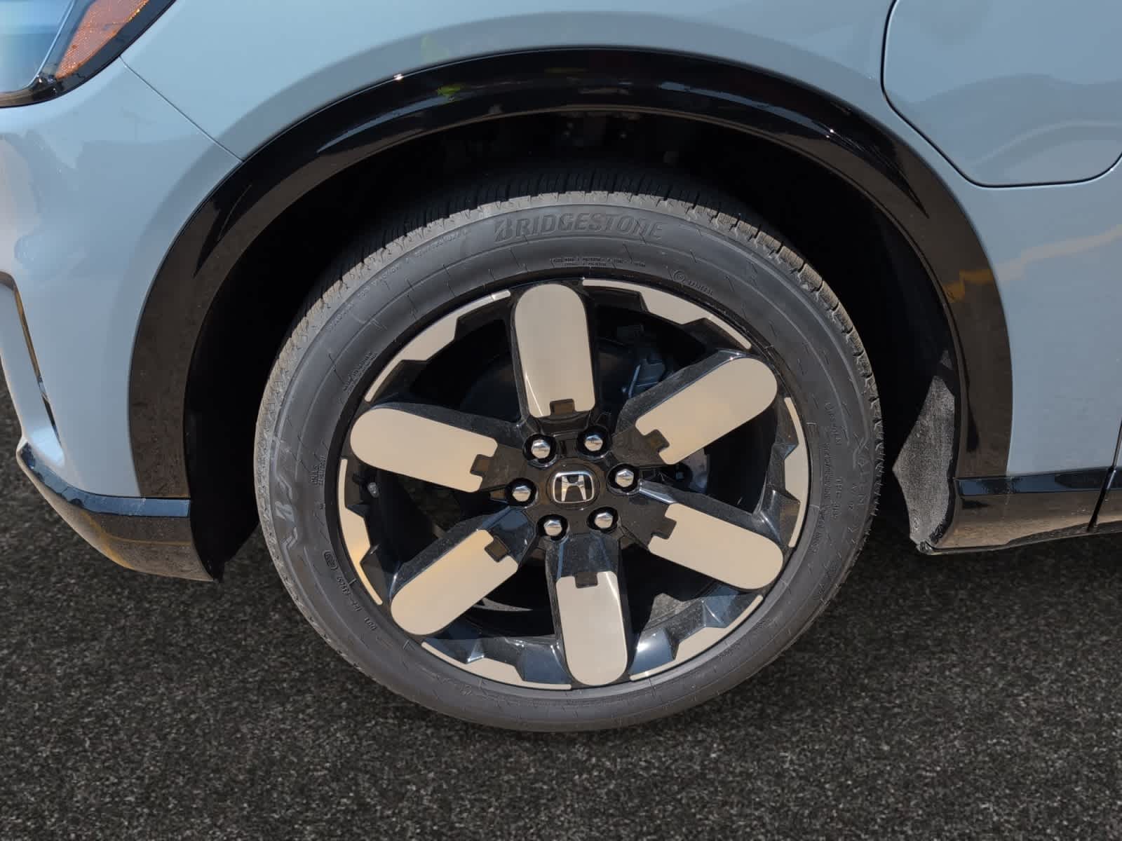 new 2025 Honda Prologue car, priced at $59,805