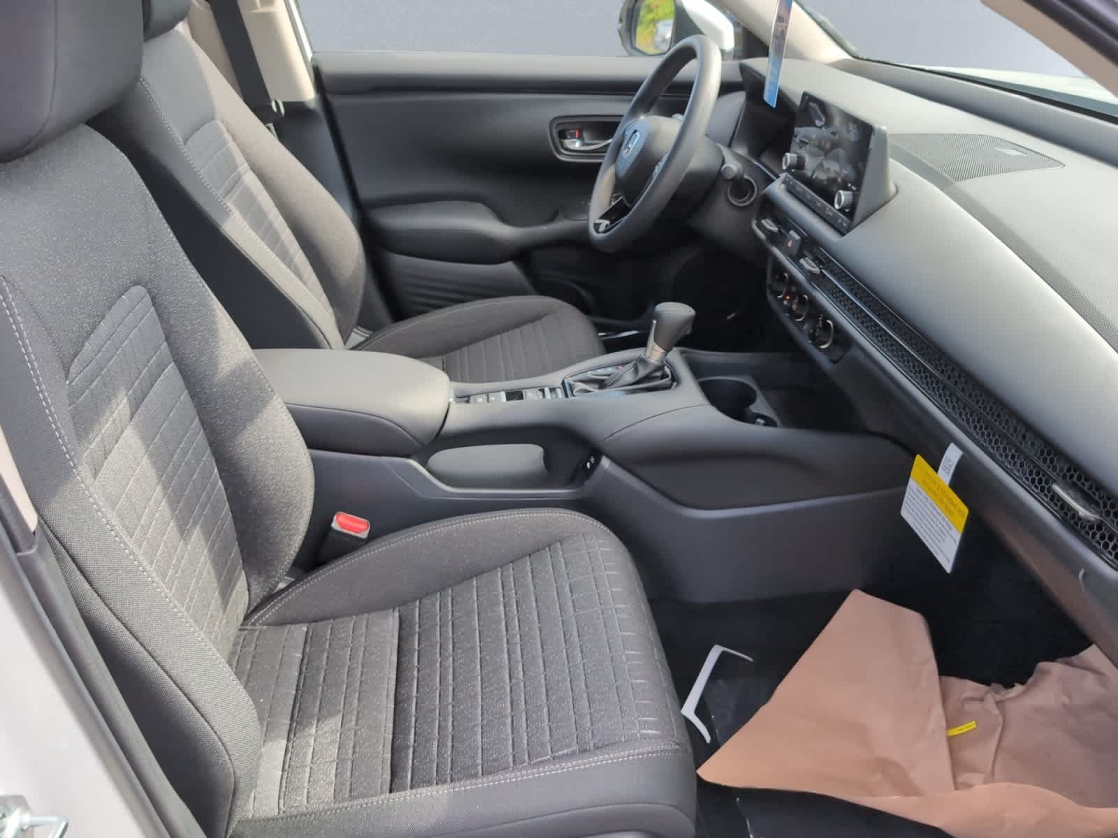 new 2025 Honda HR-V car, priced at $28,750