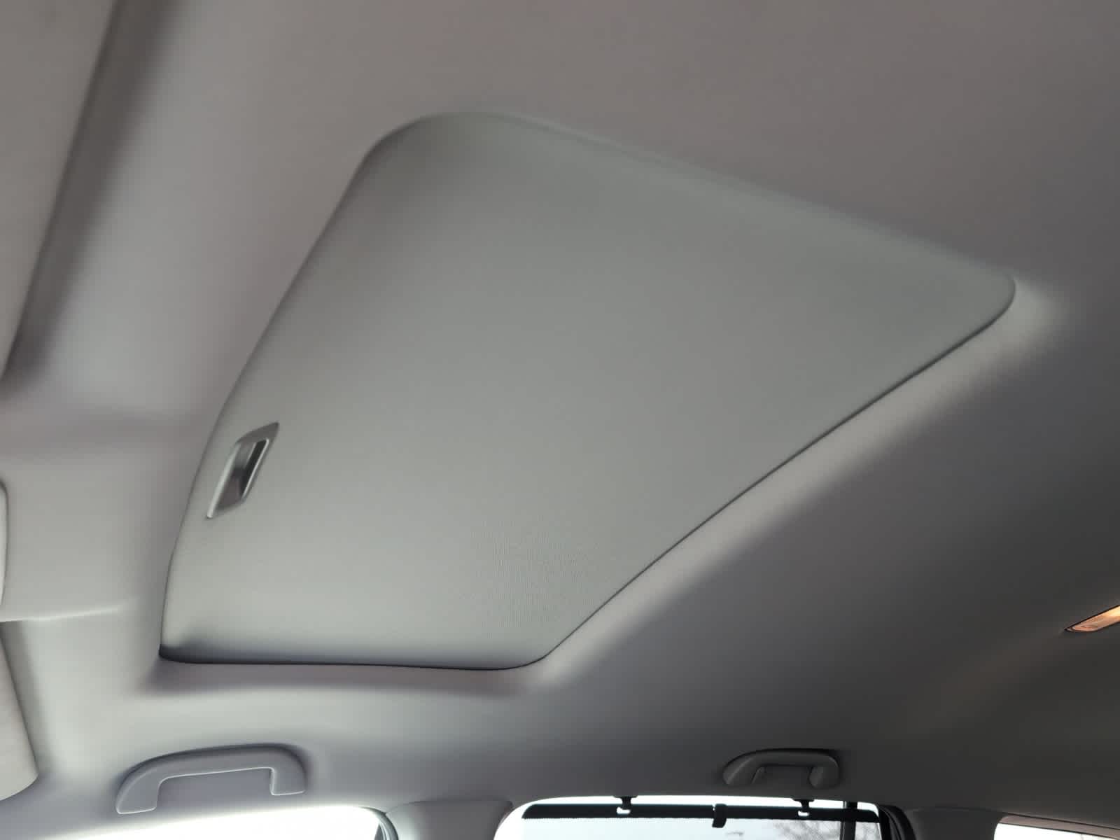 used 2022 Honda Pilot car, priced at $32,298