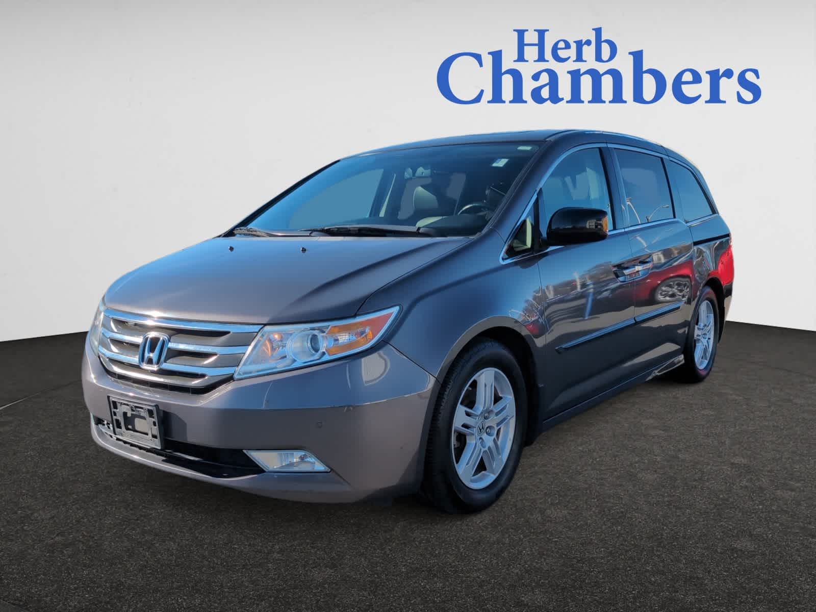 used 2013 Honda Odyssey car, priced at $17,998