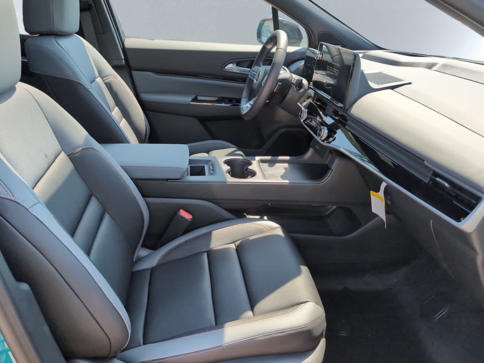new 2025 Honda Prologue car, priced at $59,805