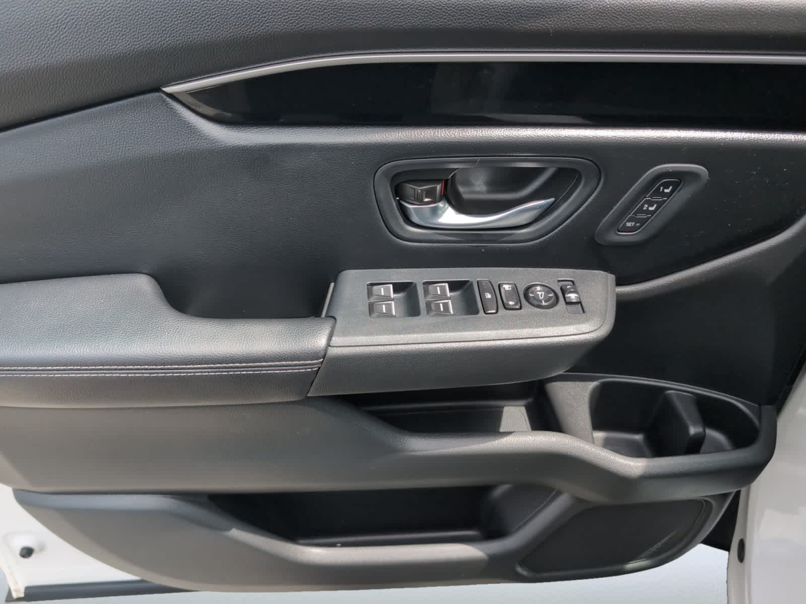 used 2023 Honda Pilot car, priced at $37,498