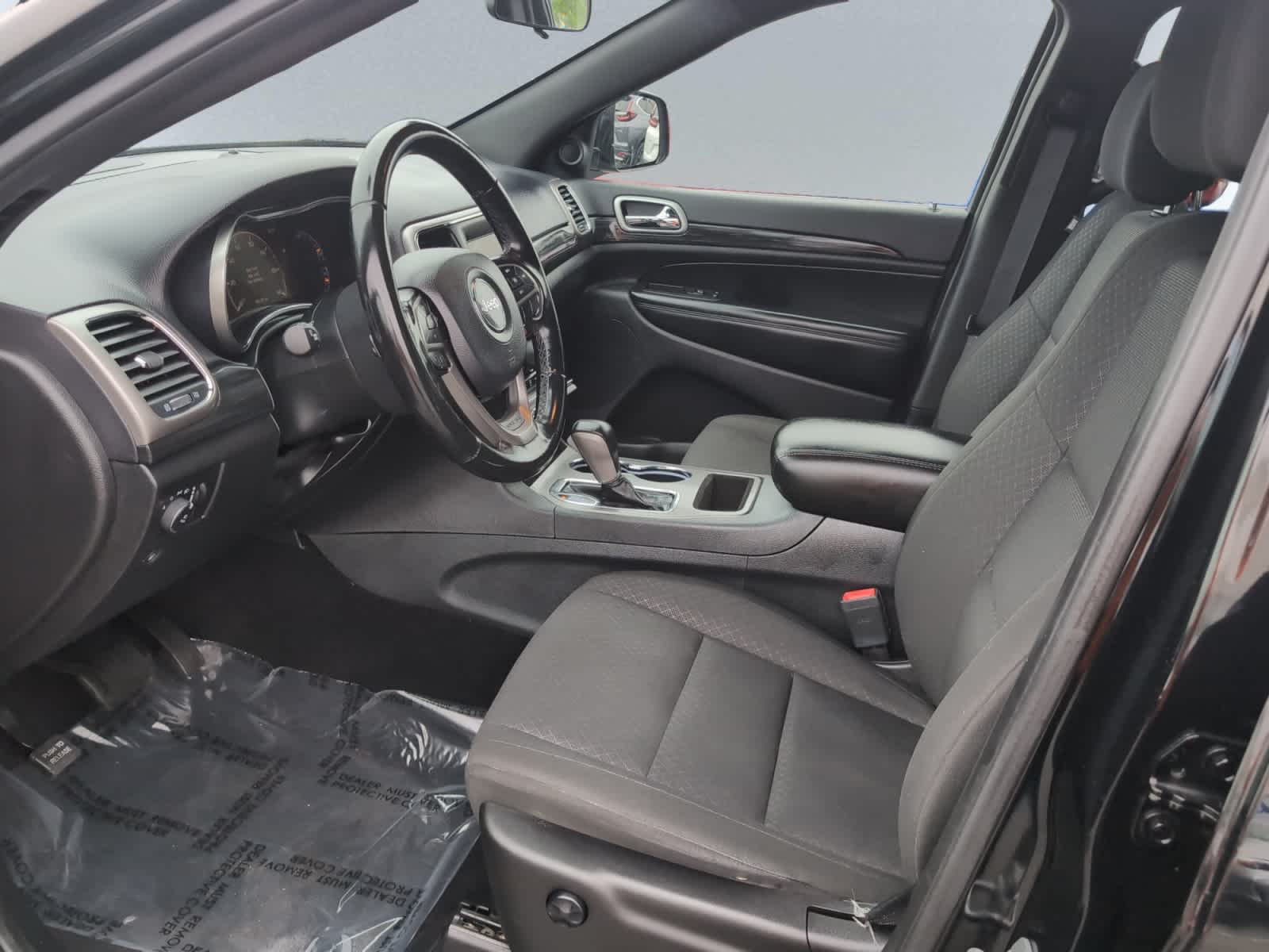 used 2020 Jeep Grand Cherokee car, priced at $18,998