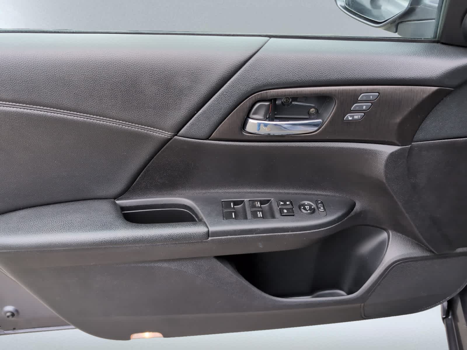 used 2015 Honda Accord car, priced at $18,998