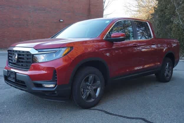 new 2025 Honda Ridgeline car, priced at $44,885