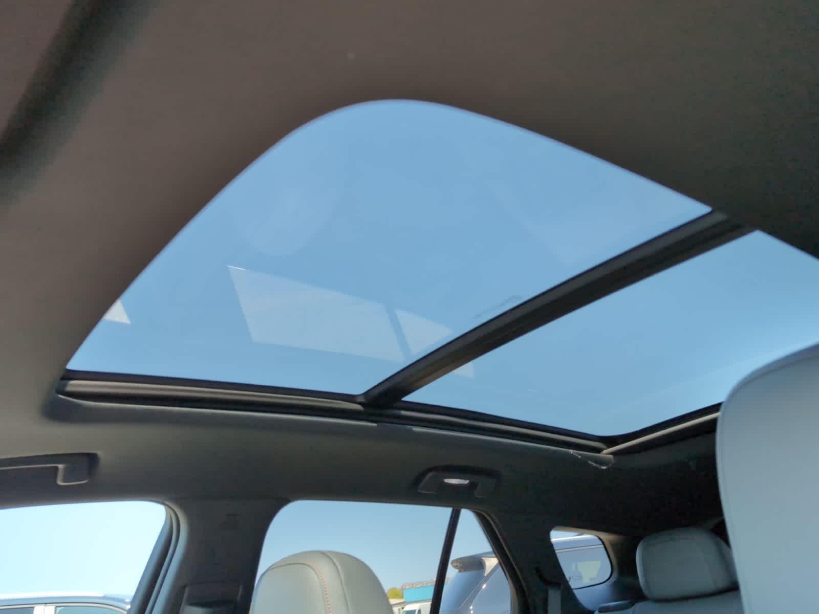 new 2025 Honda Prologue car, priced at $59,805