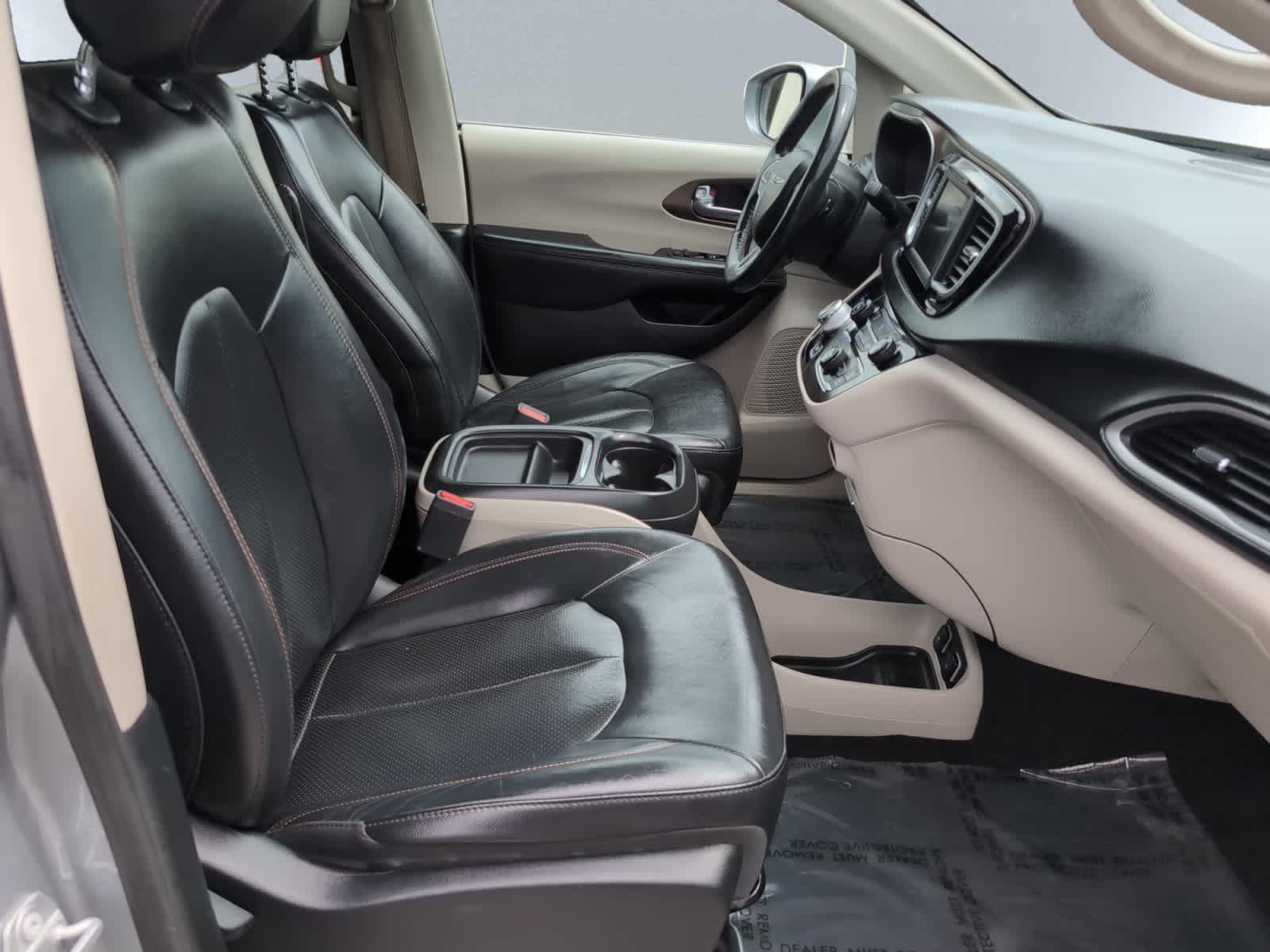 used 2019 Chrysler Pacifica car, priced at $20,998