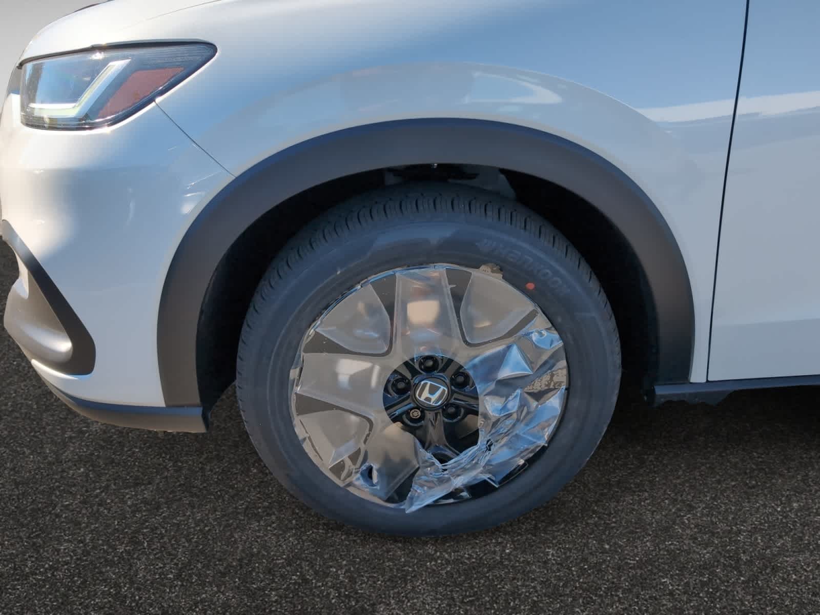 new 2025 Honda HR-V car, priced at $30,850