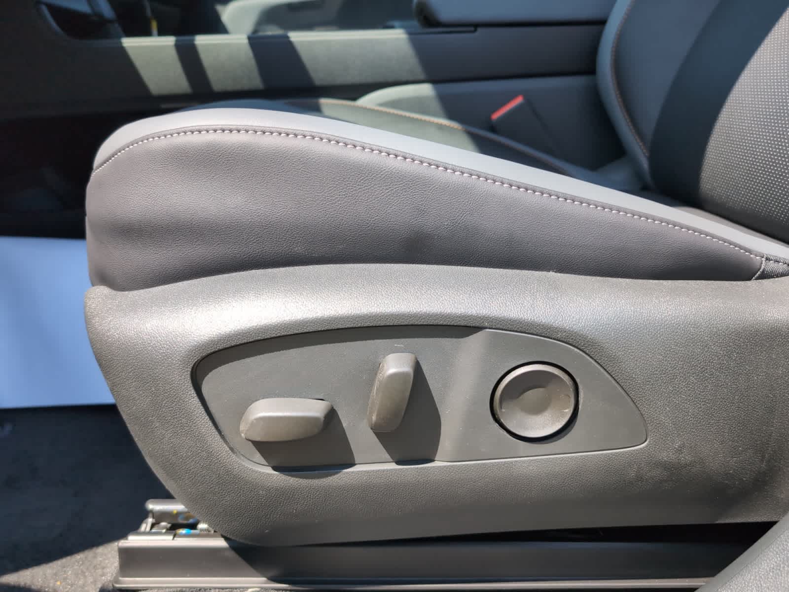 new 2025 Honda Prologue car, priced at $59,805