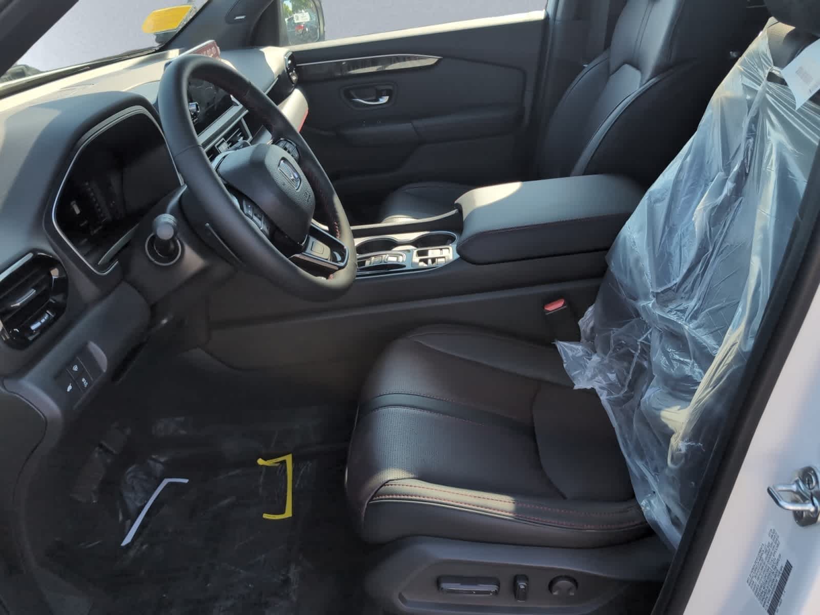 new 2025 Honda Pilot car, priced at $56,485