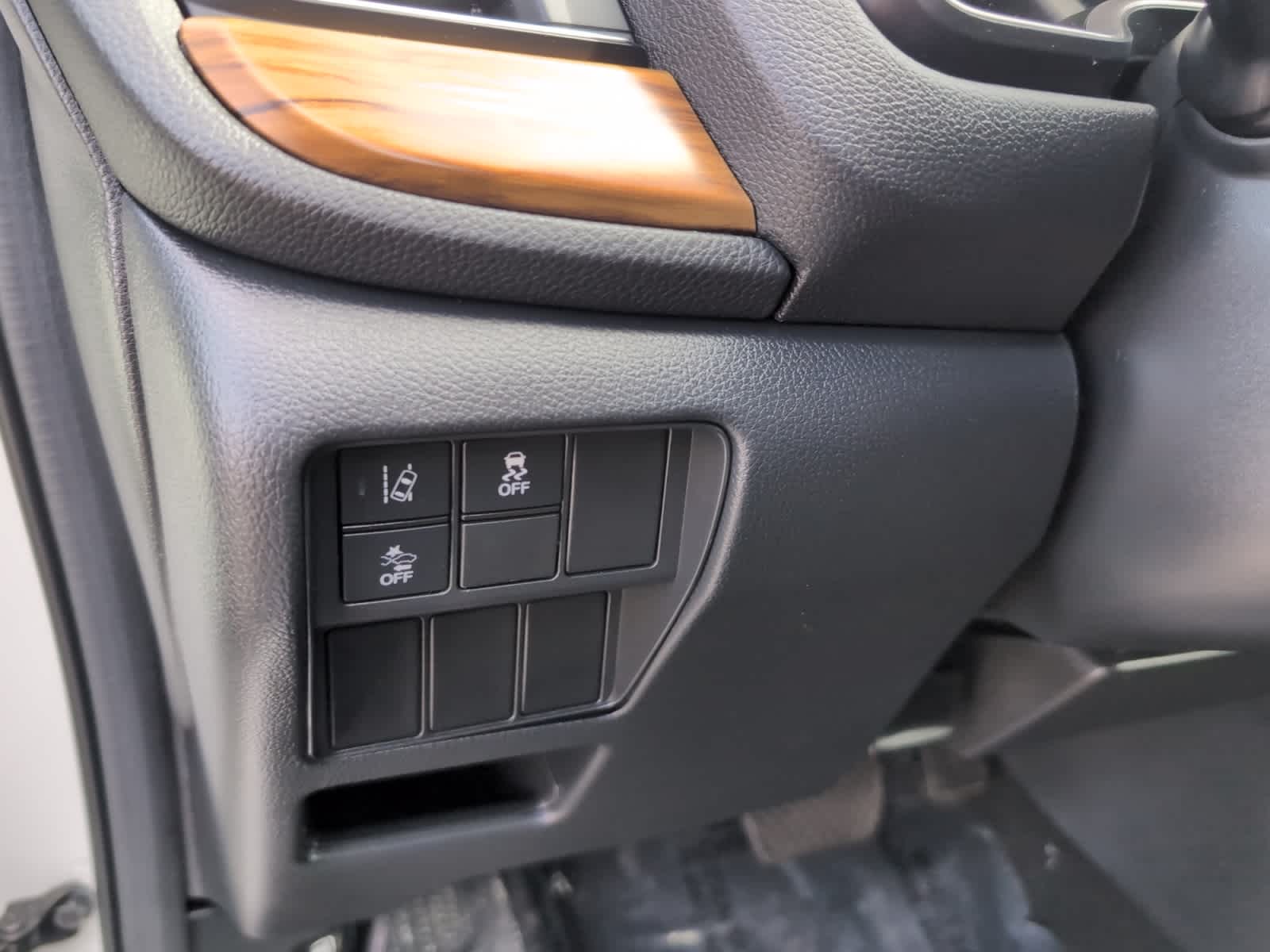 used 2018 Honda CR-V car, priced at $19,698