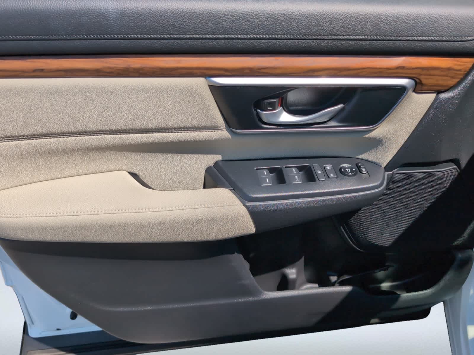 used 2022 Honda CR-V car, priced at $30,298