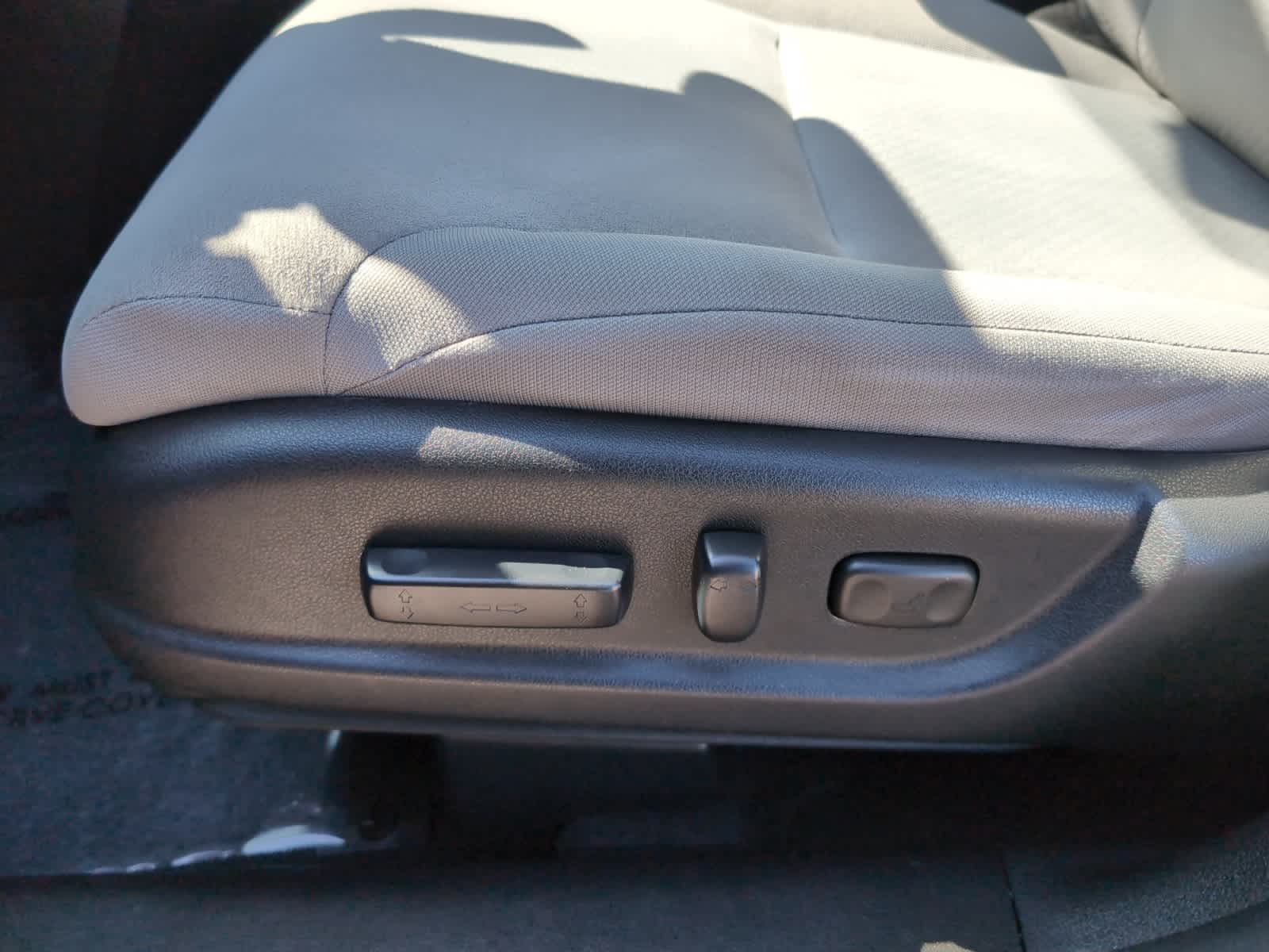used 2015 Honda CR-V car, priced at $16,498