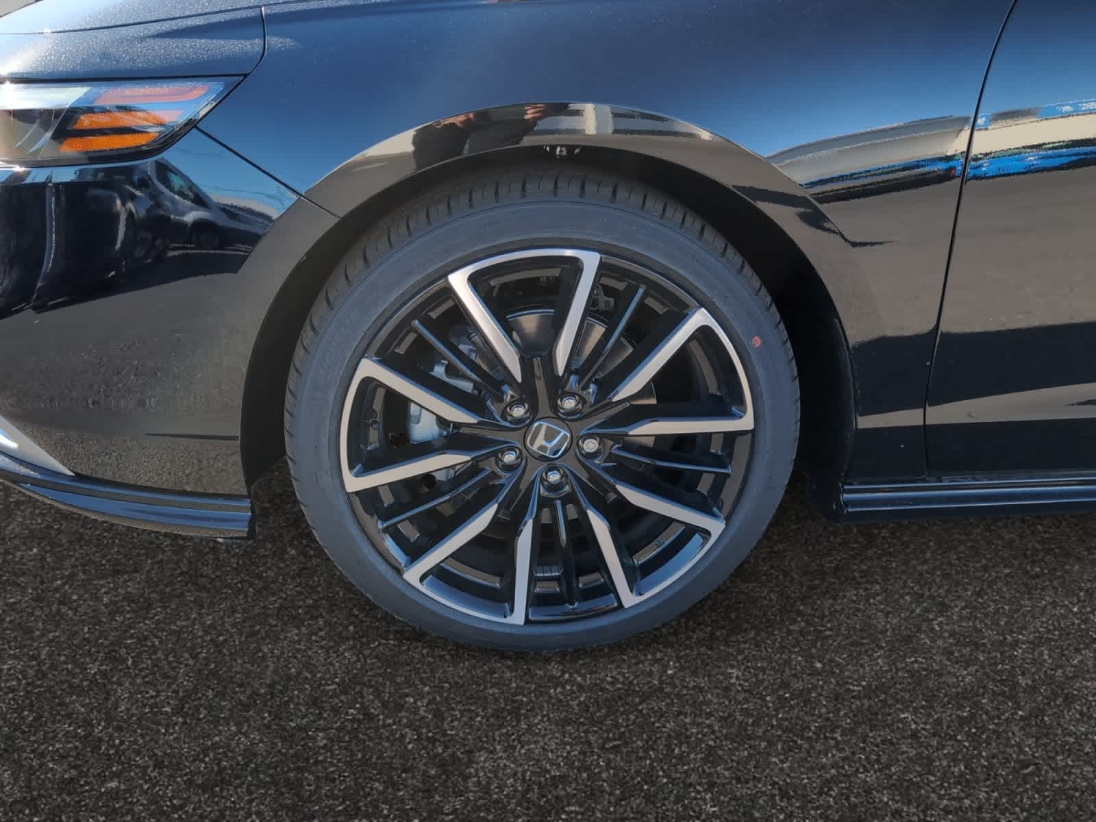new 2025 Honda Accord Hybrid car, priced at $40,450