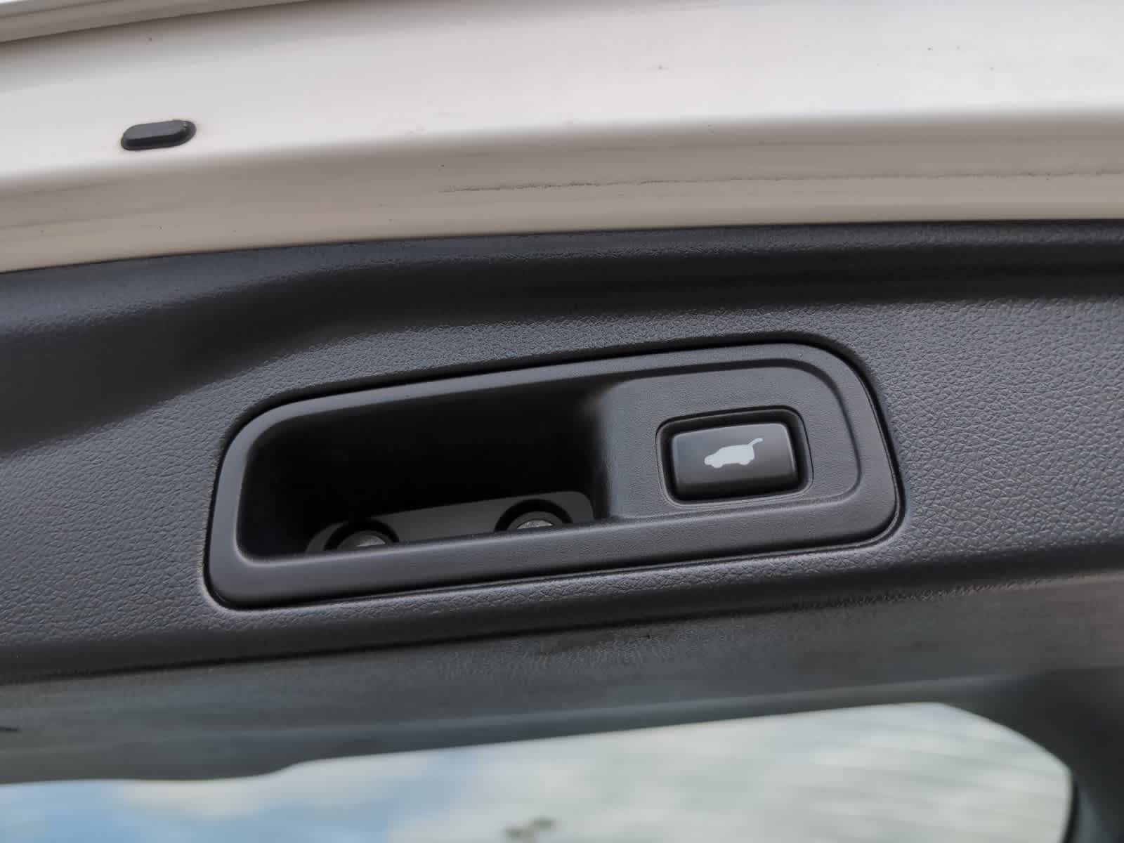 used 2022 Honda Pilot car, priced at $31,998