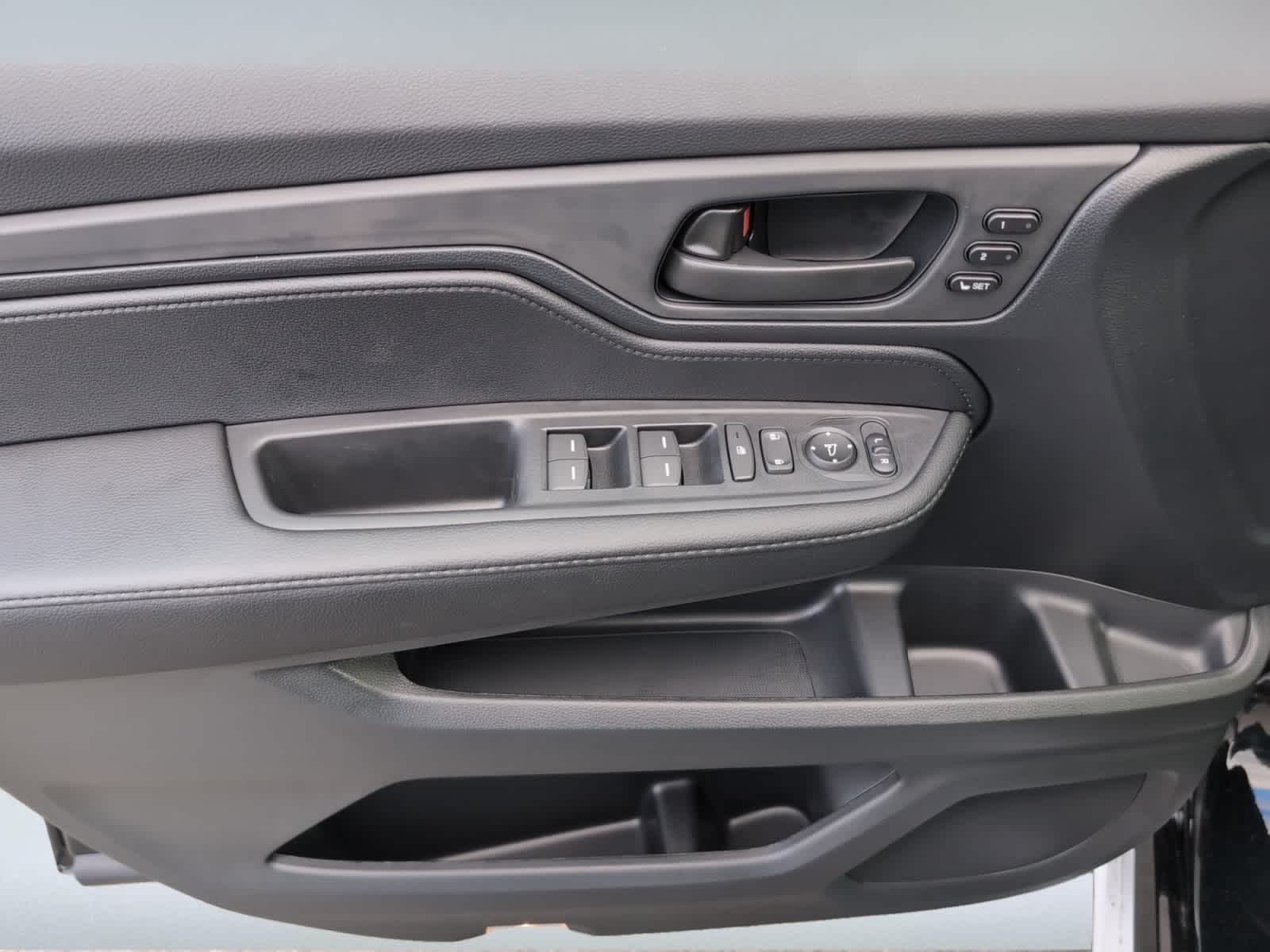 new 2025 Honda Odyssey car, priced at $44,820