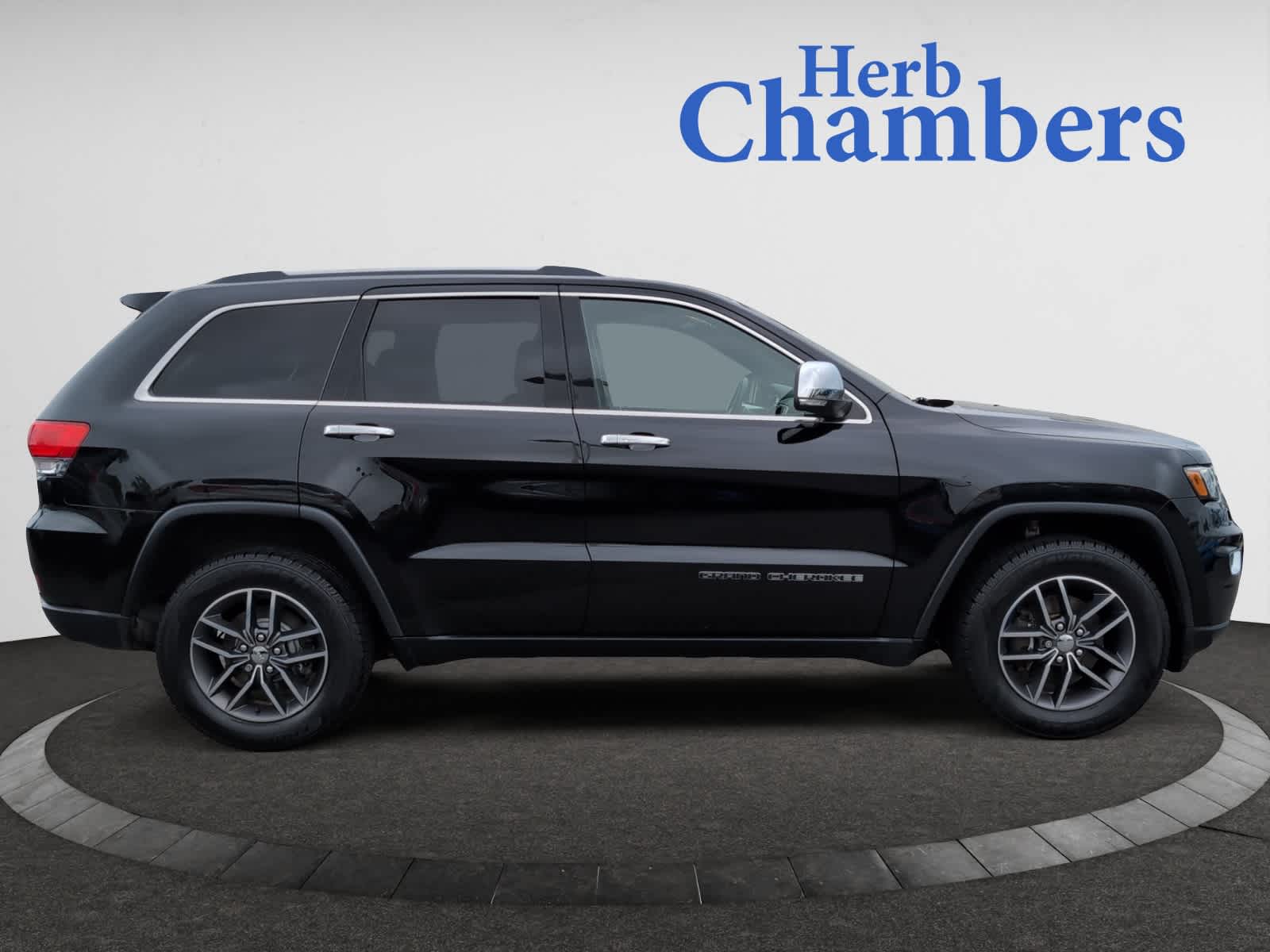 used 2017 Jeep Grand Cherokee car, priced at $18,698