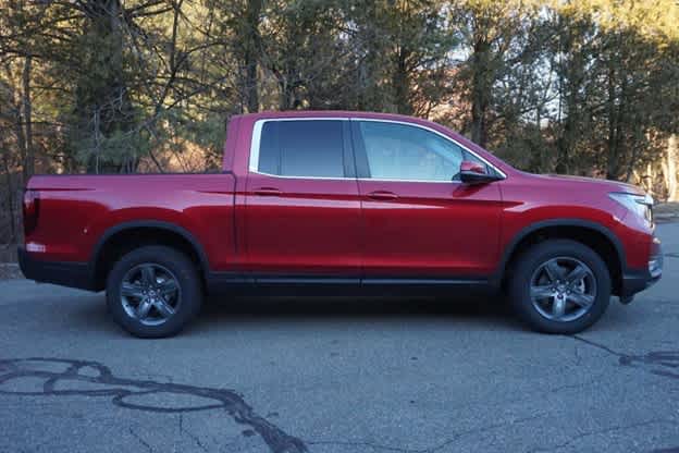 new 2025 Honda Ridgeline car, priced at $44,885