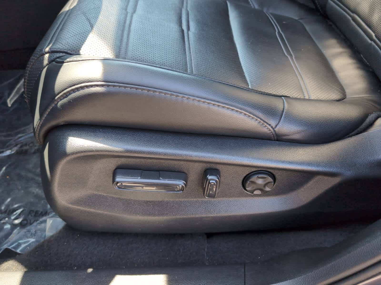 used 2022 Honda CR-V car, priced at $30,698