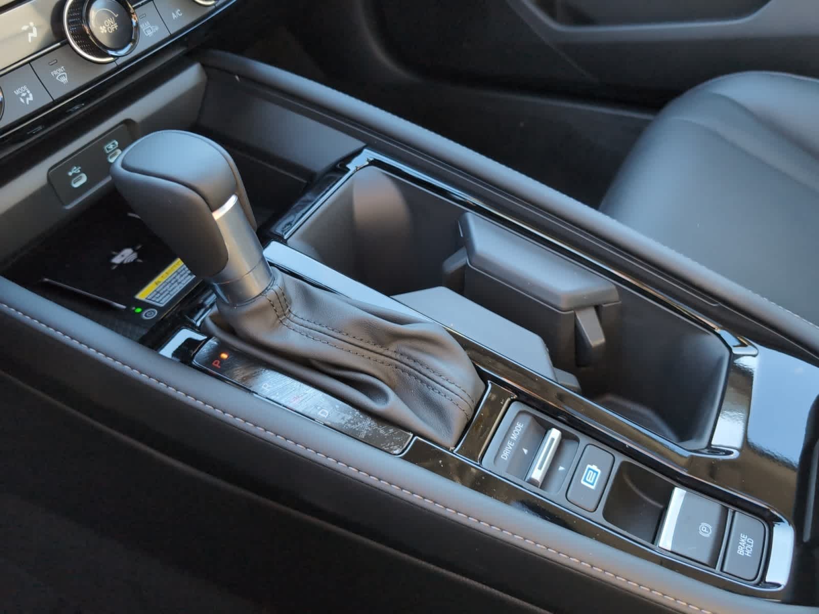 new 2025 Honda Accord Hybrid car, priced at $40,450