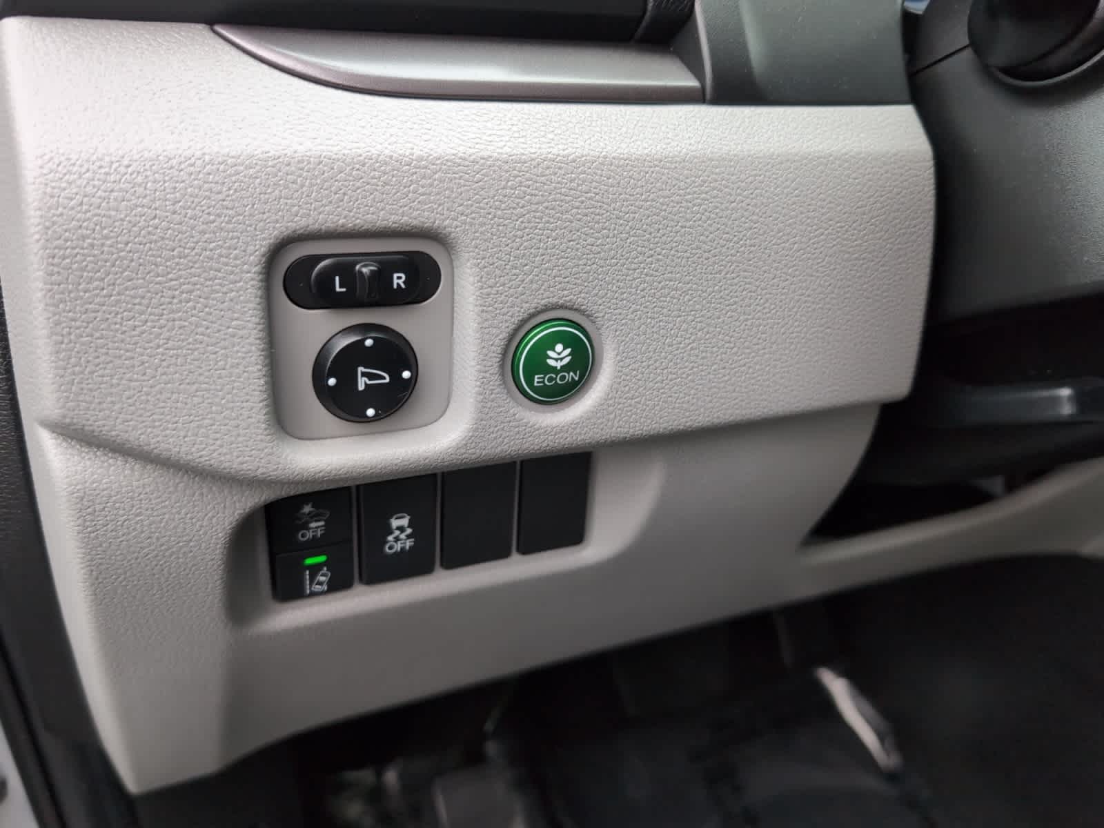 used 2021 Honda Pilot car, priced at $29,398