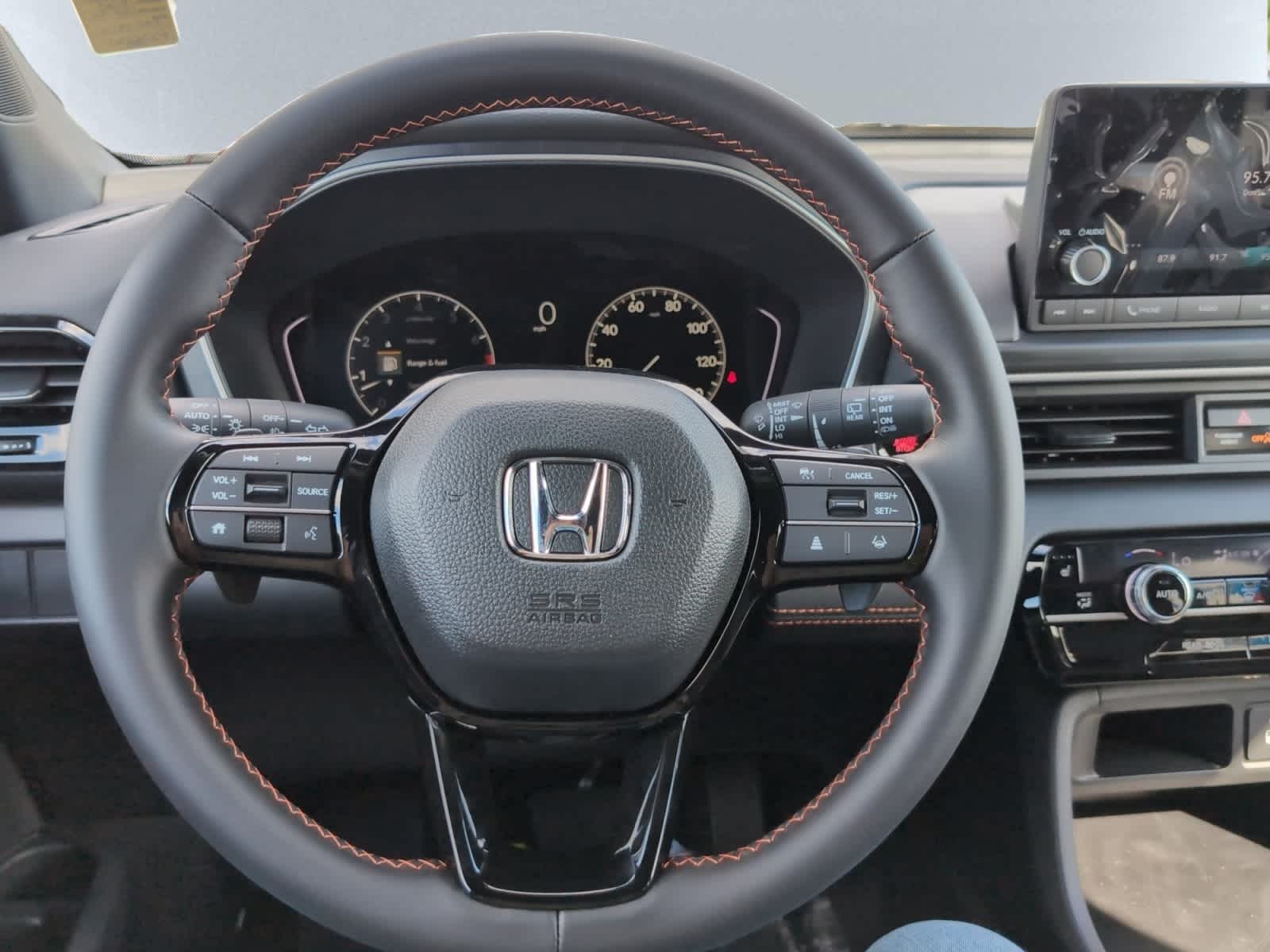 new 2025 Honda Pilot car, priced at $44,205