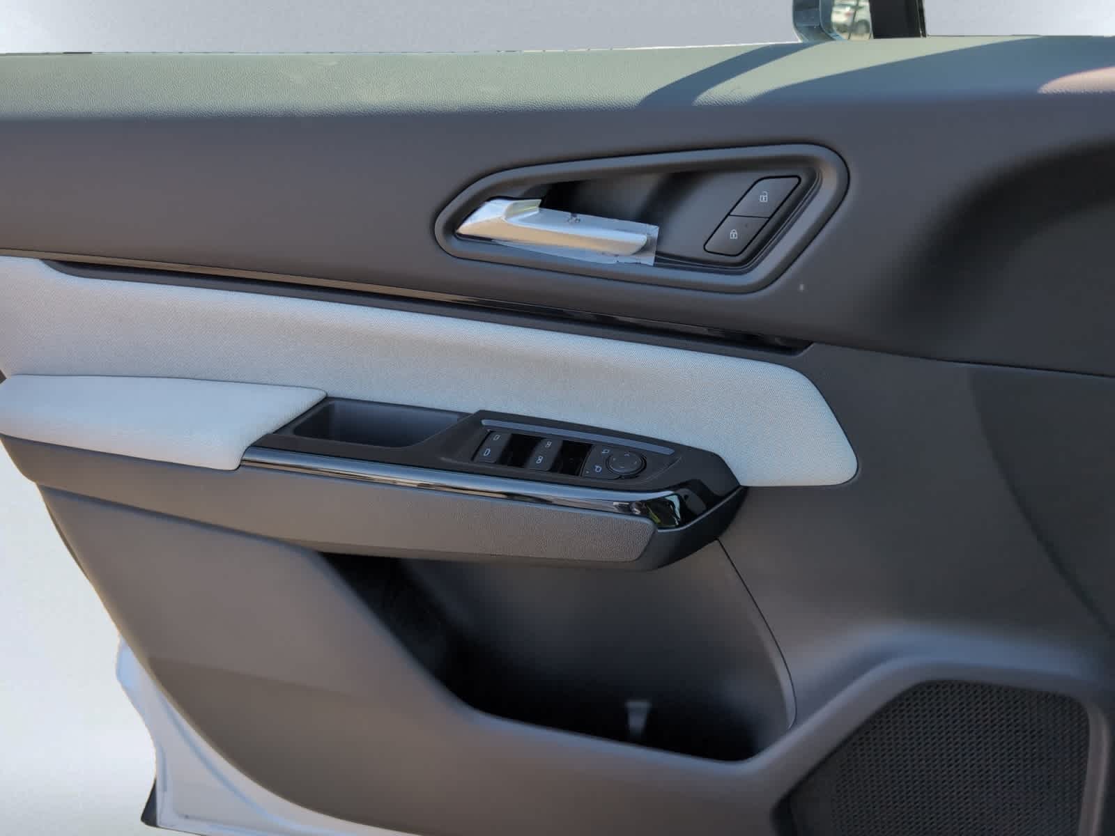 new 2025 Honda Prologue car, priced at $52,305